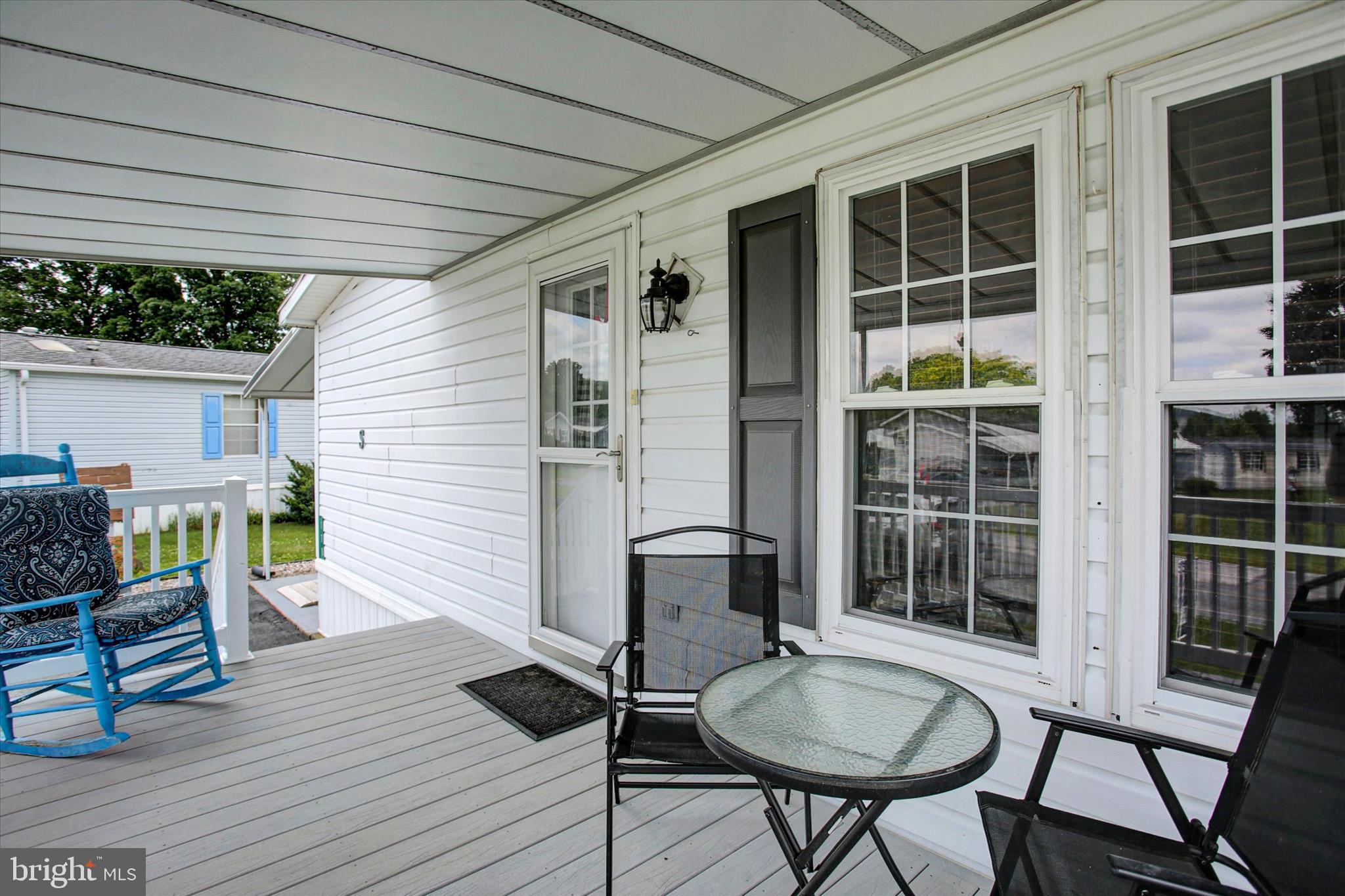 COLONIAL ESTATES - Residential