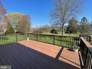 INGLESIDE VILLAGE - Residential