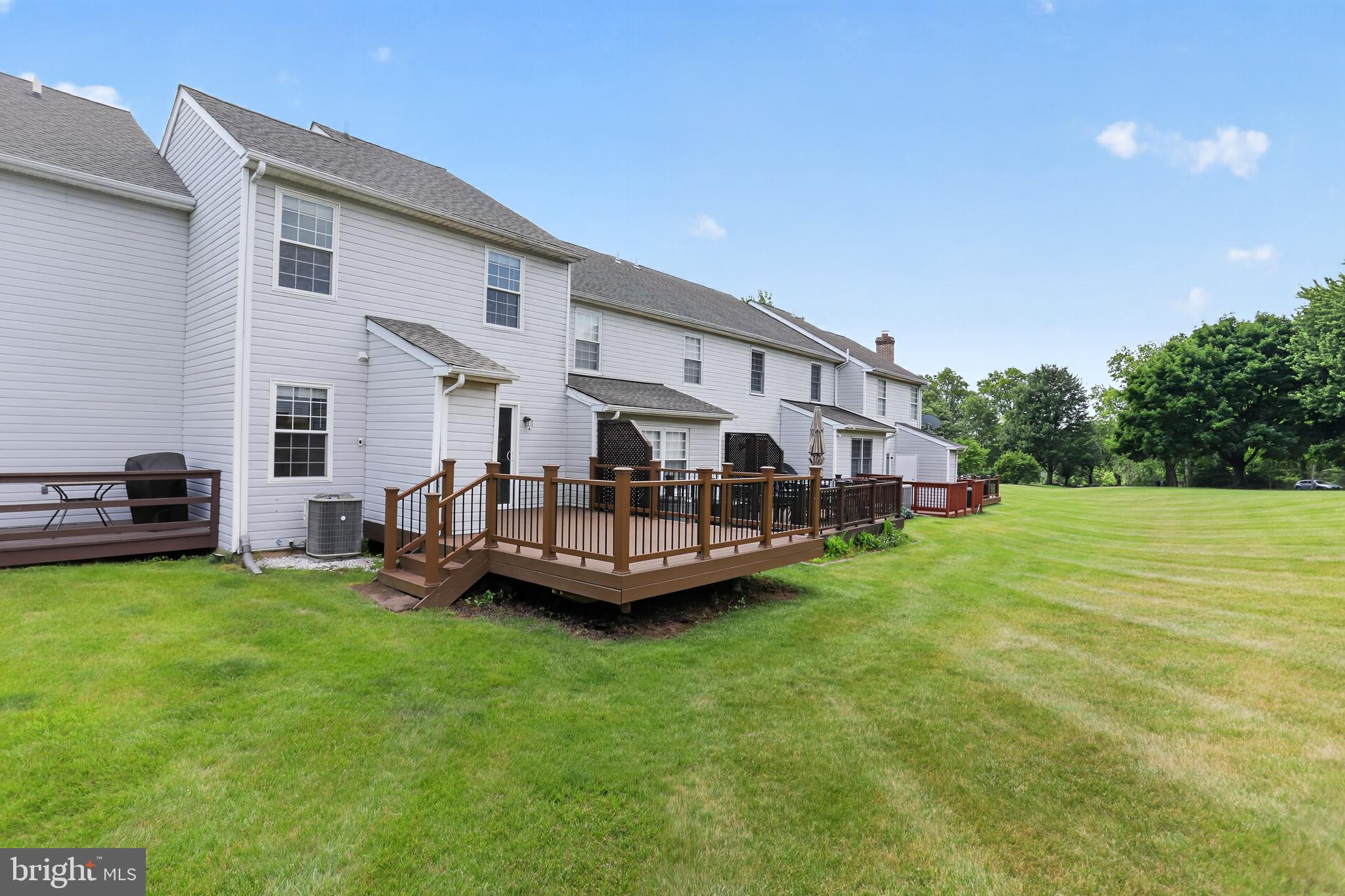 WETHERSFIELD - Residential