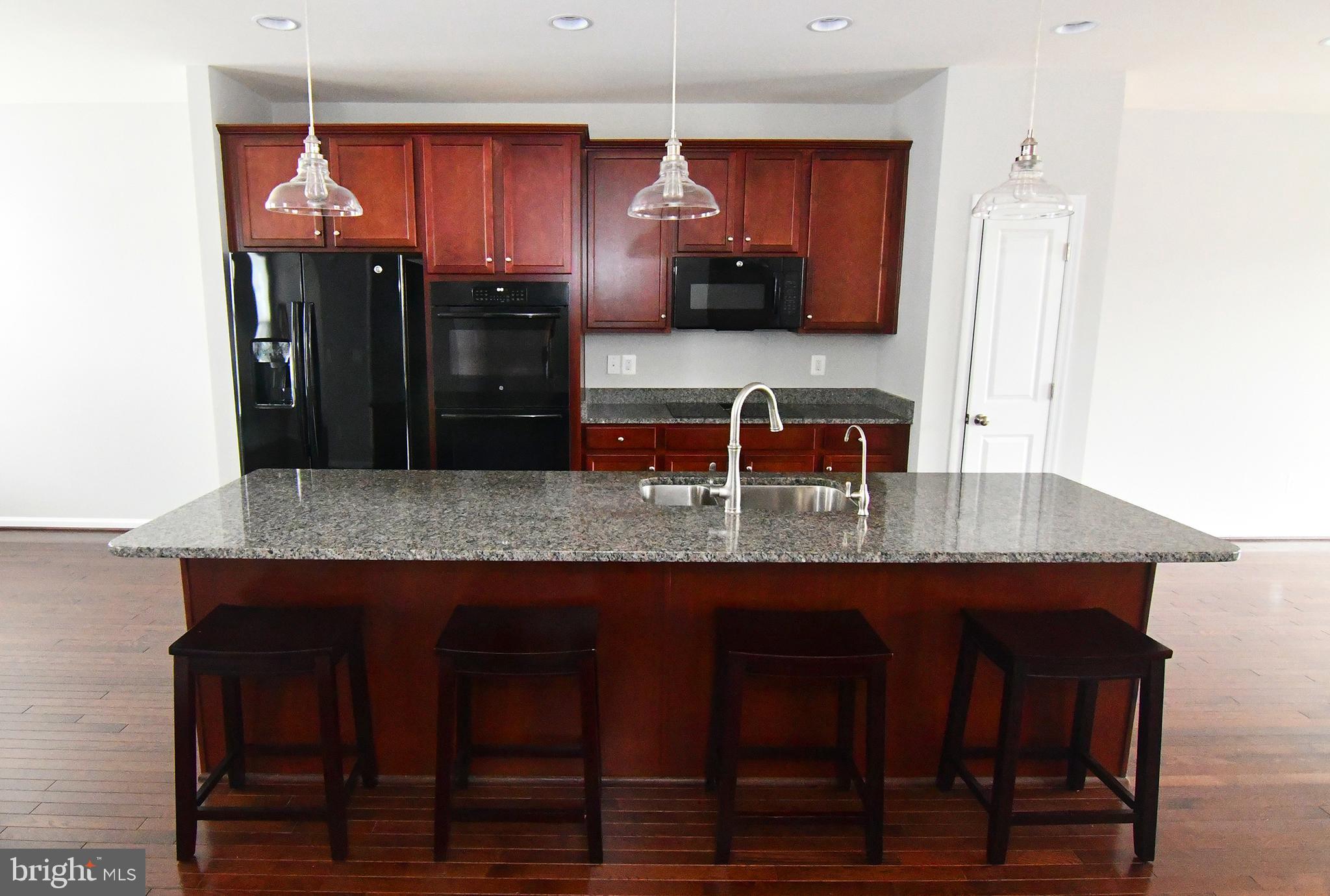 FIELDSTONE - Residential Lease