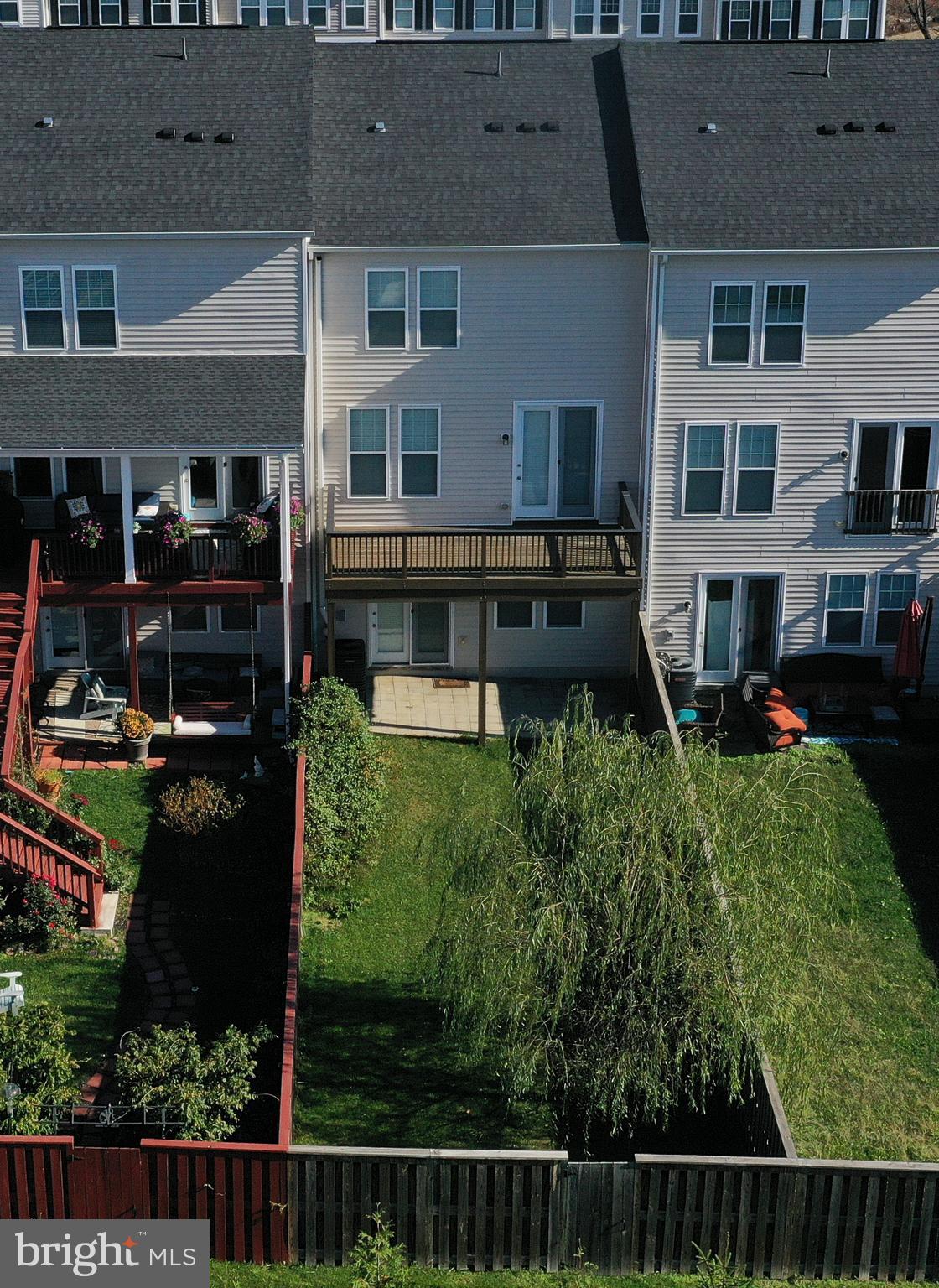 FIELDSTONE - Residential Lease