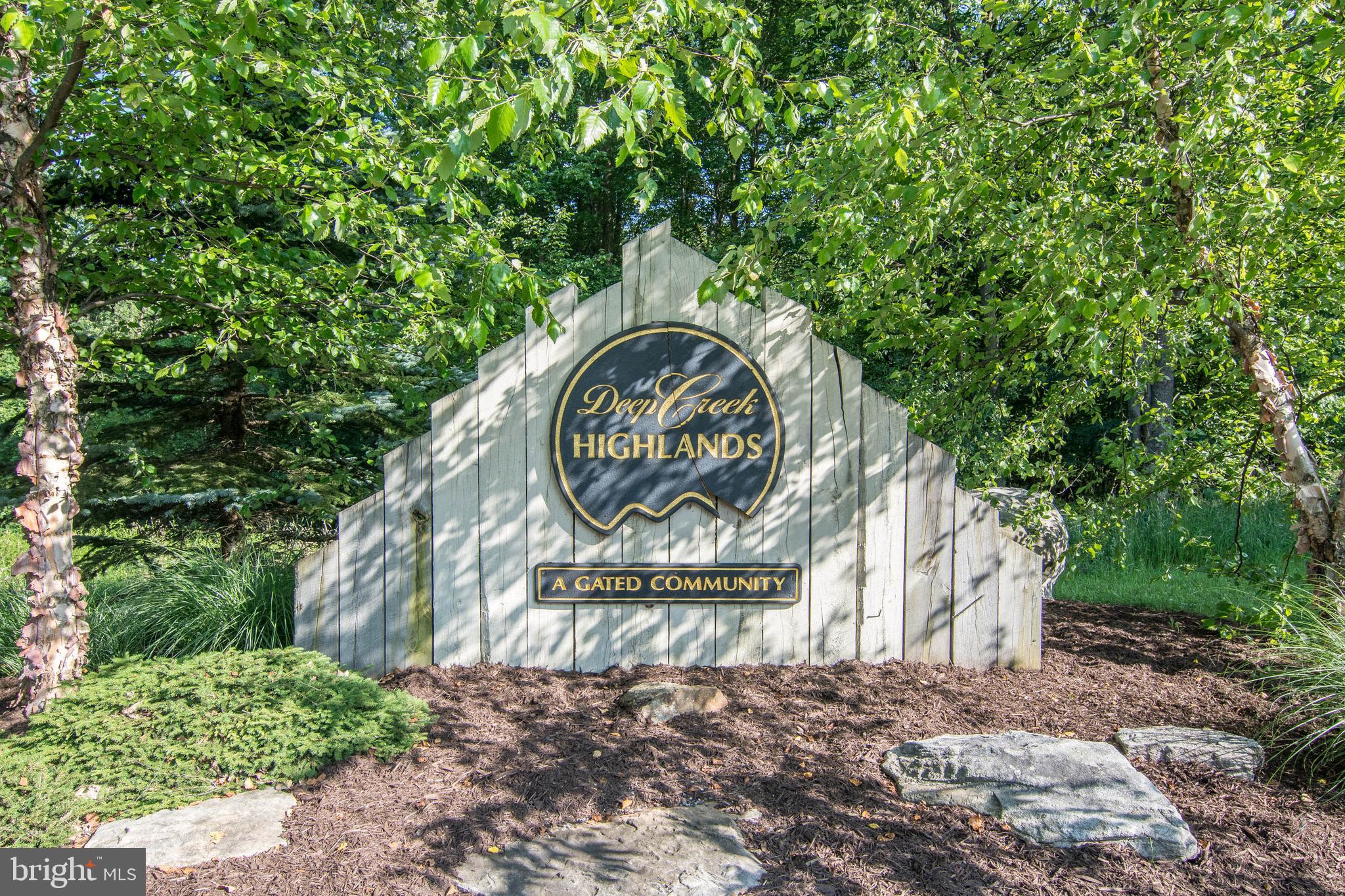 DEEP CREEK HIGHLANDS - Land
