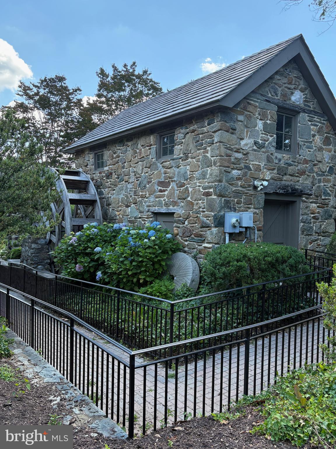 EVANS FARM - Residential