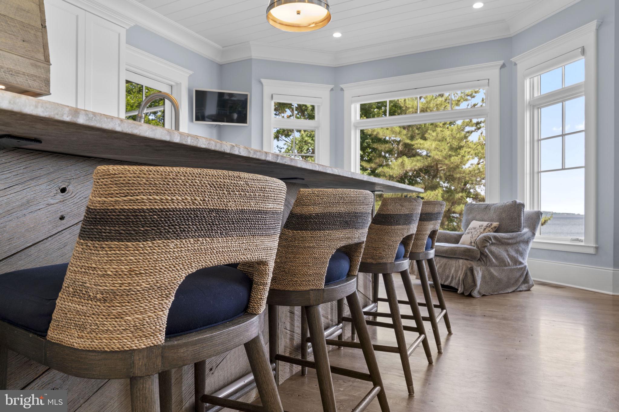 POHLMAN POINT - Residential