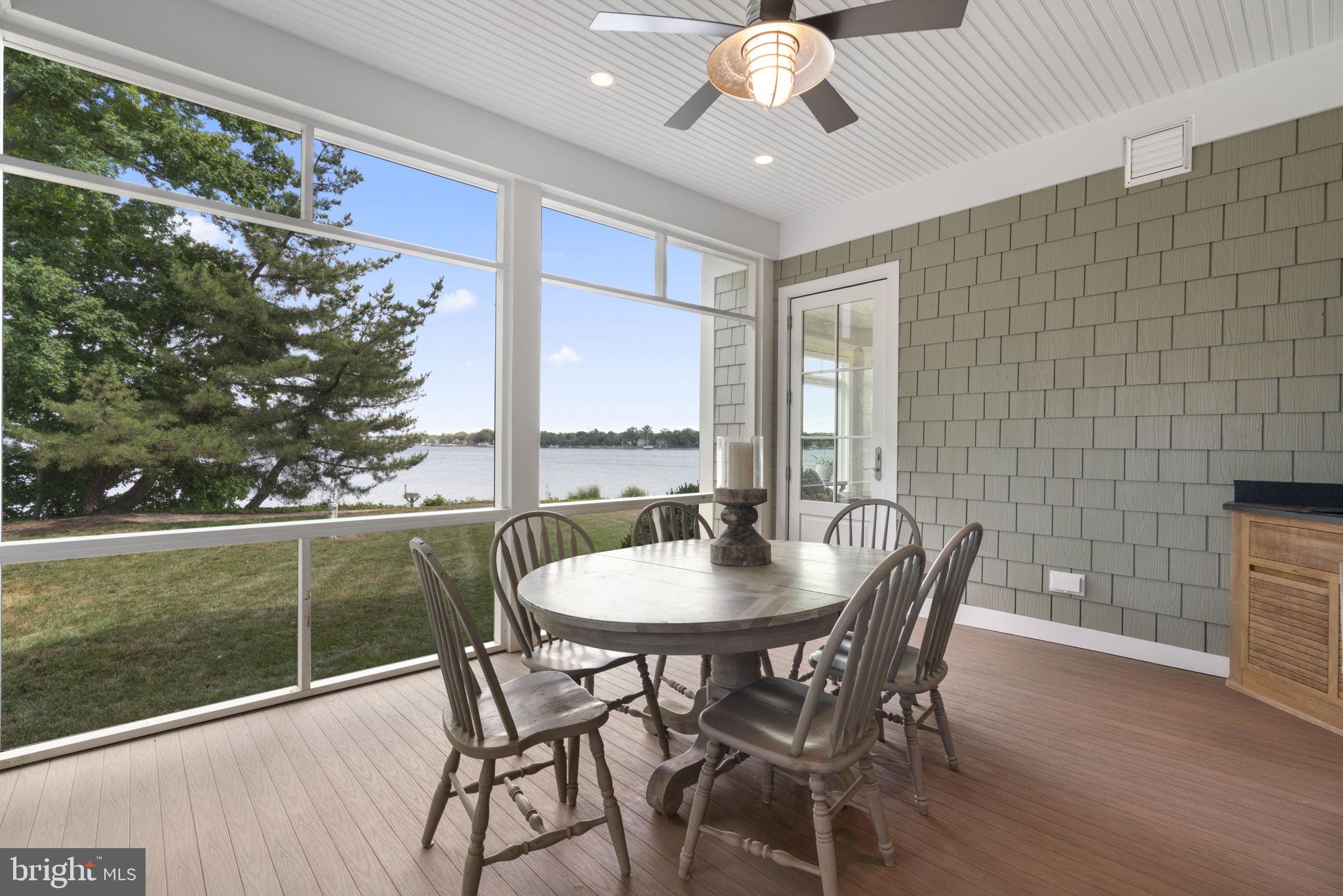 POHLMAN POINT - Residential