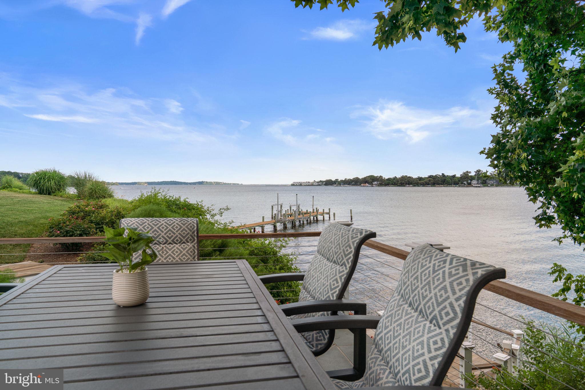 POHLMAN POINT - Residential