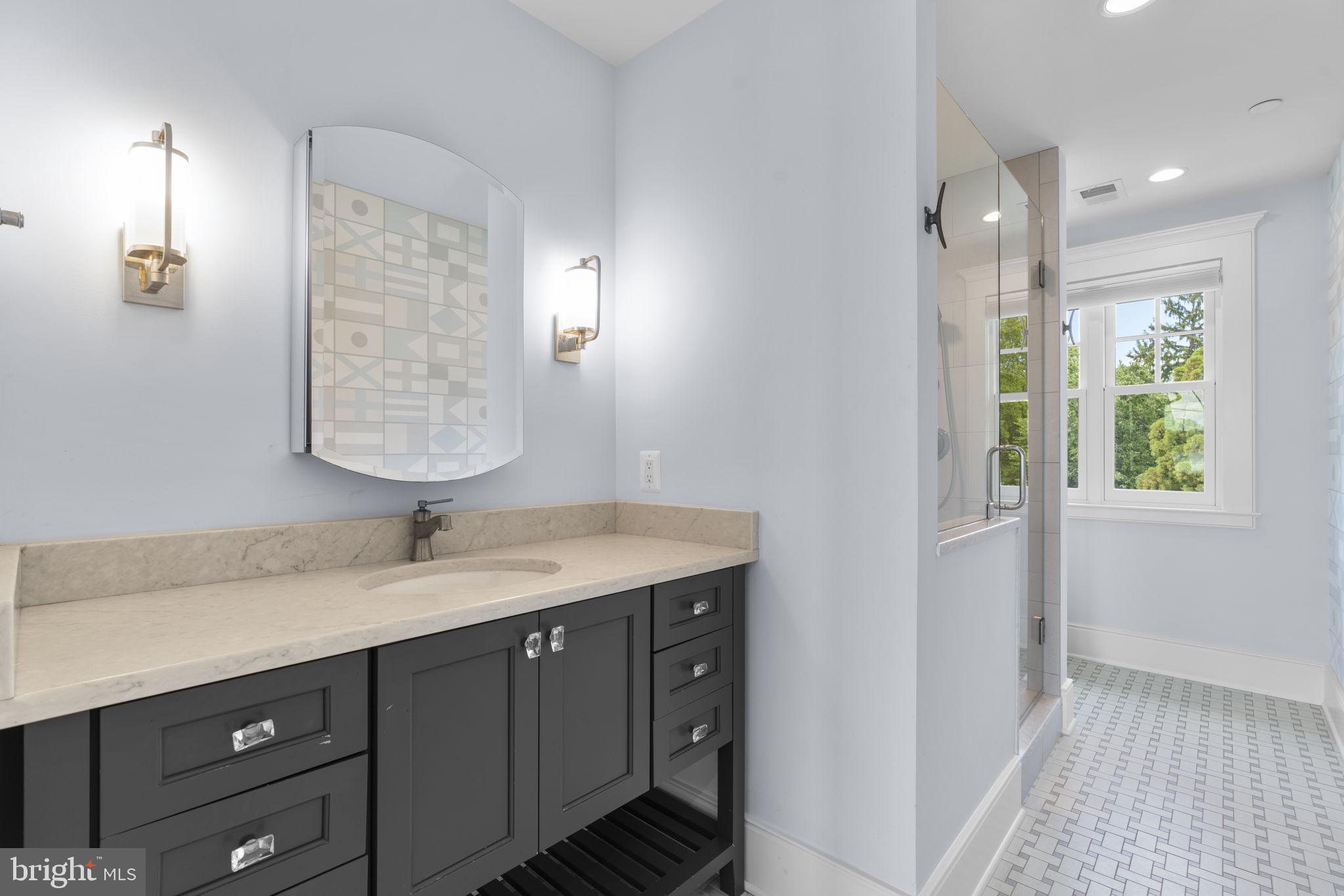 POHLMAN POINT - Residential