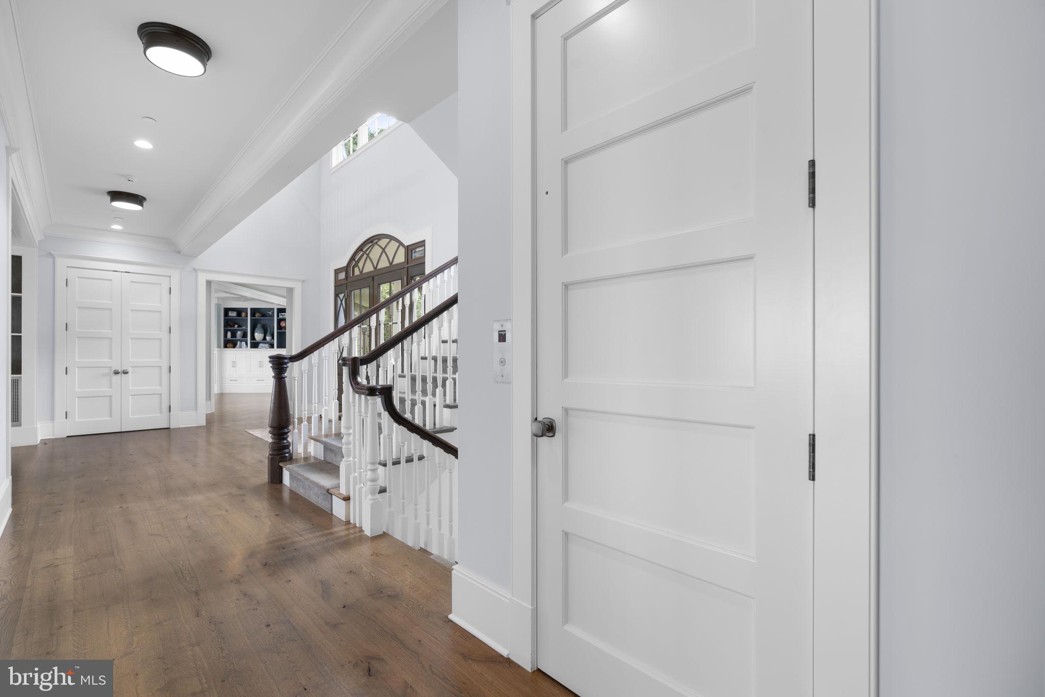 POHLMAN POINT - Residential