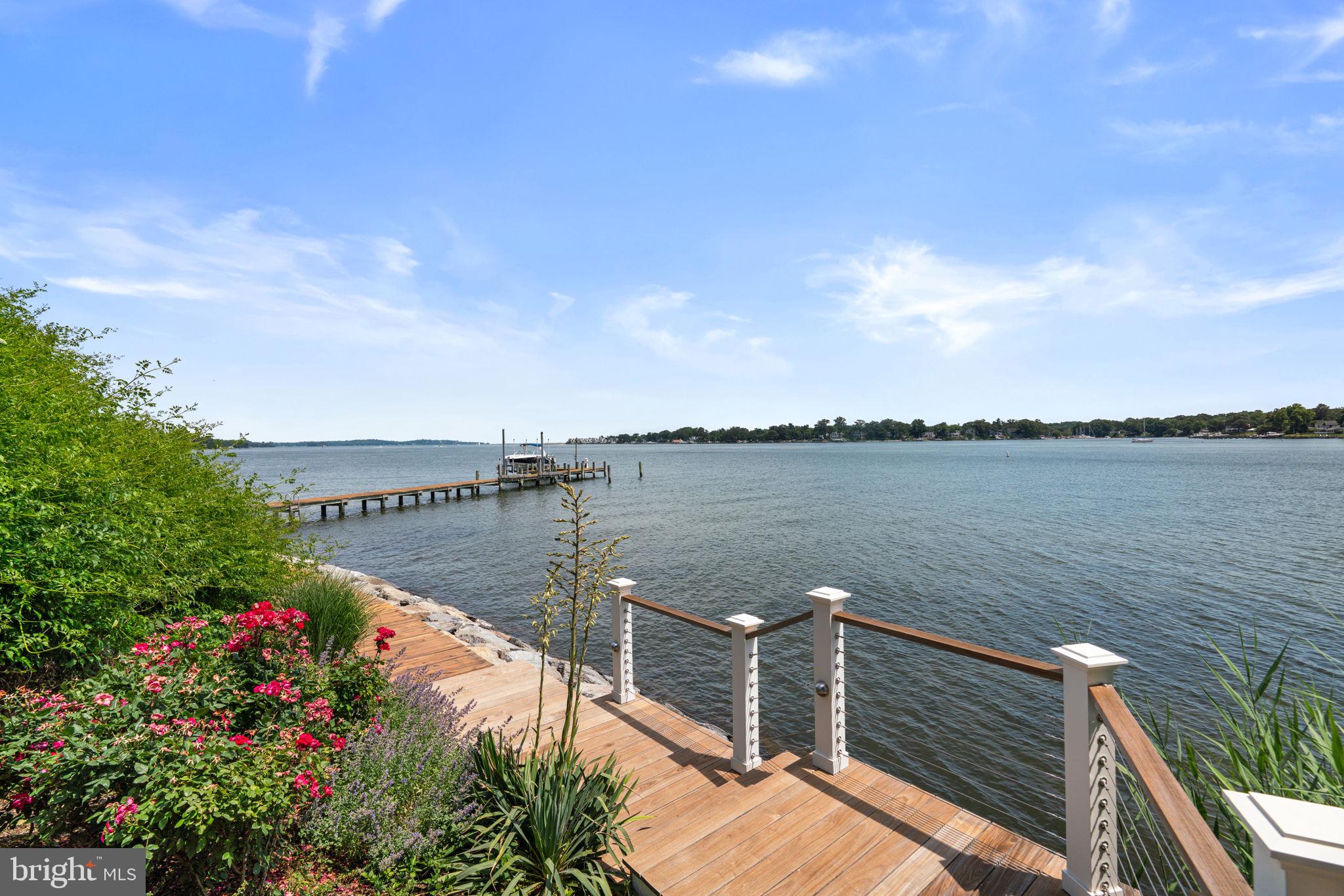 POHLMAN POINT - Residential