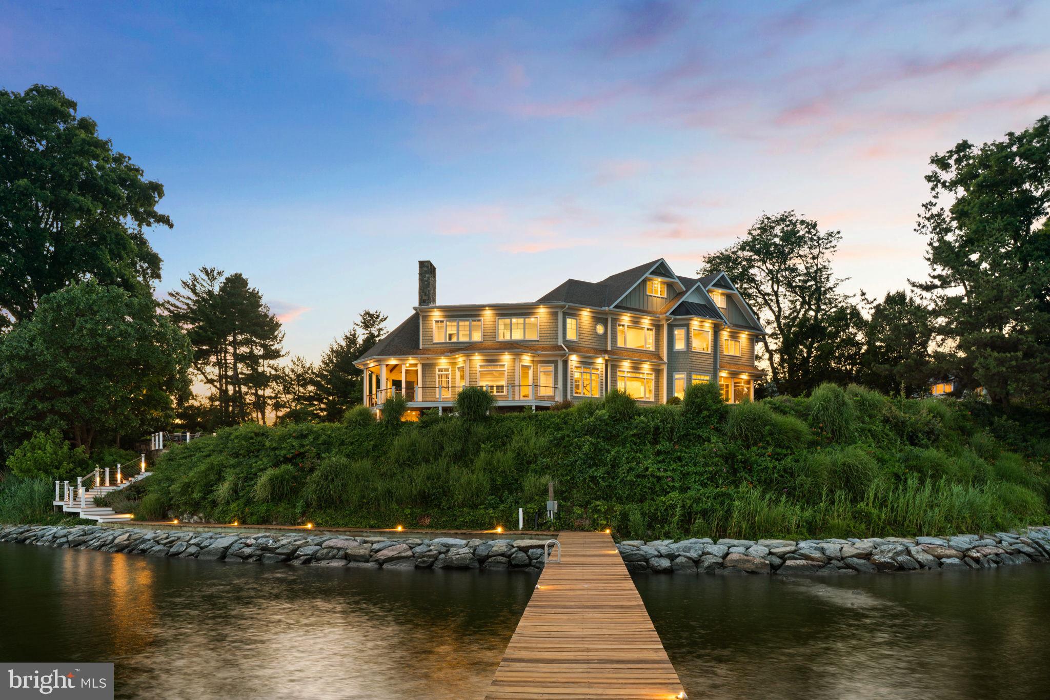 POHLMAN POINT - Residential