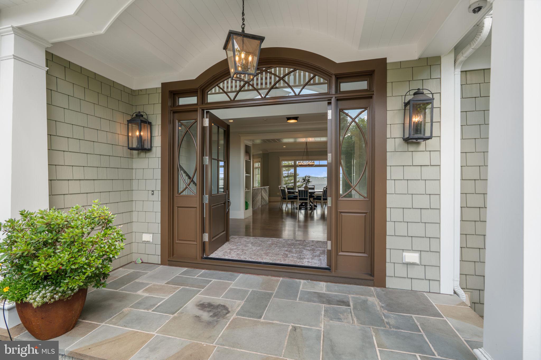 POHLMAN POINT - Residential