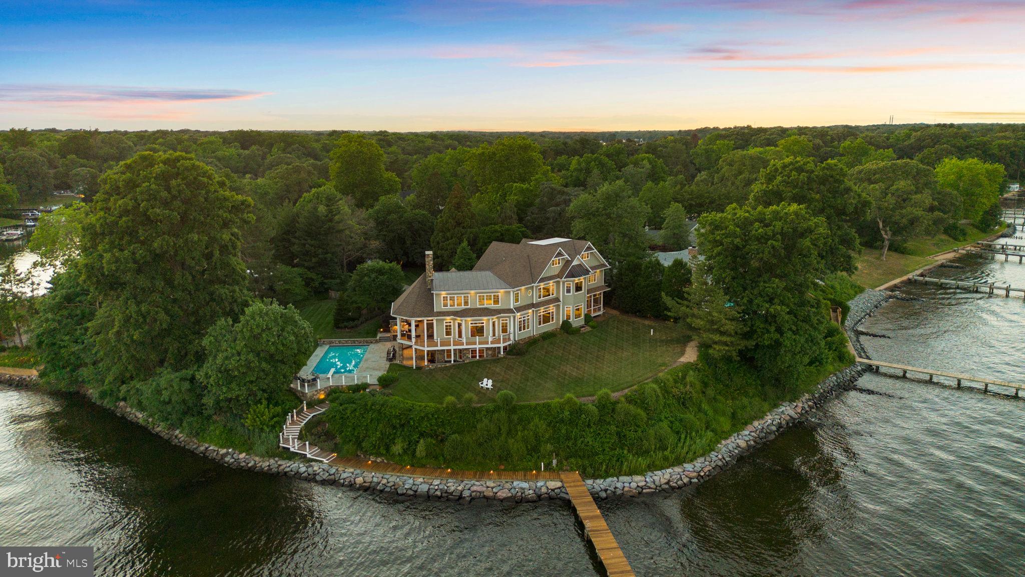 POHLMAN POINT - Residential