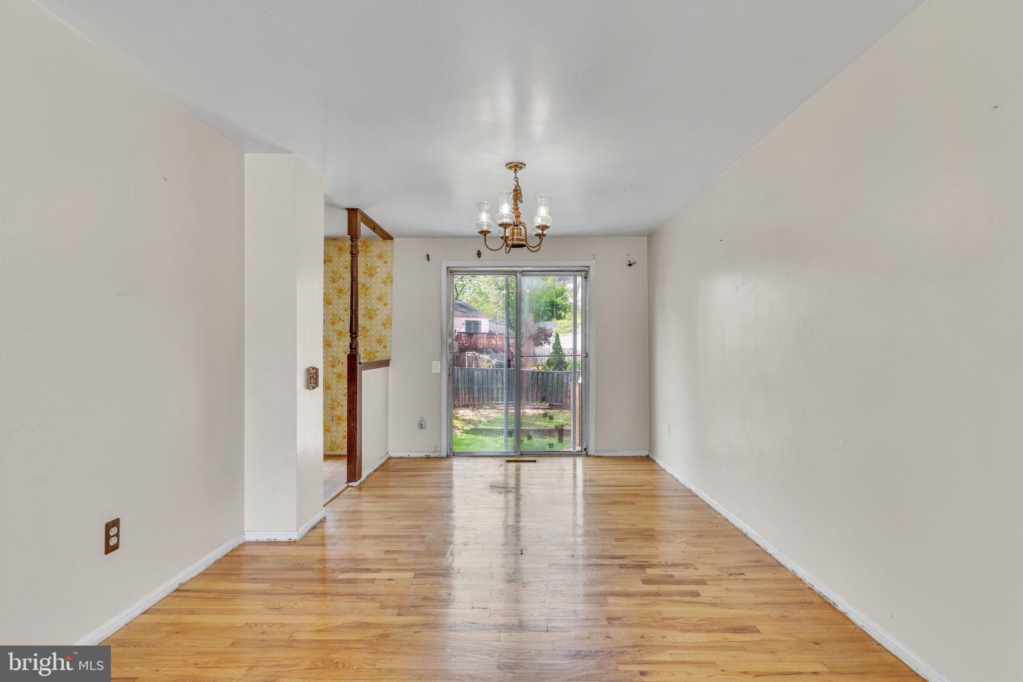ST CHARLES BANNISTER - Residential
