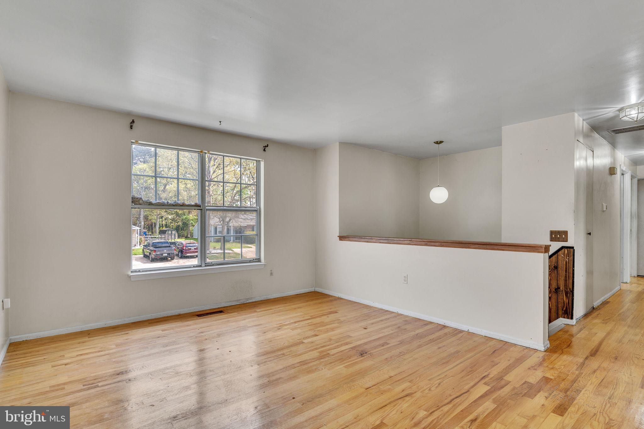 ST CHARLES BANNISTER - Residential