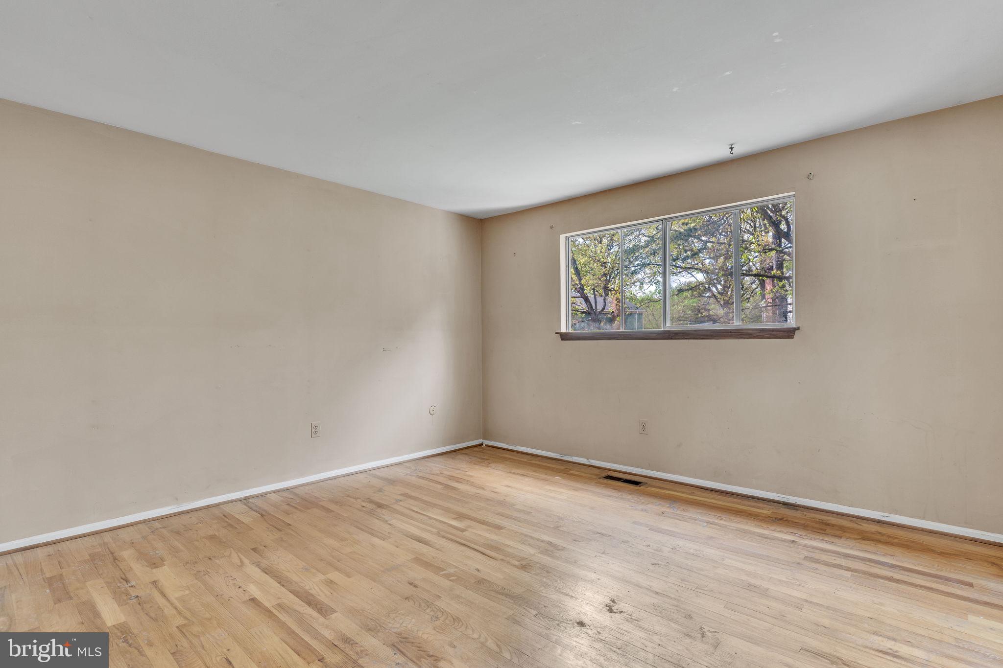 ST CHARLES BANNISTER - Residential
