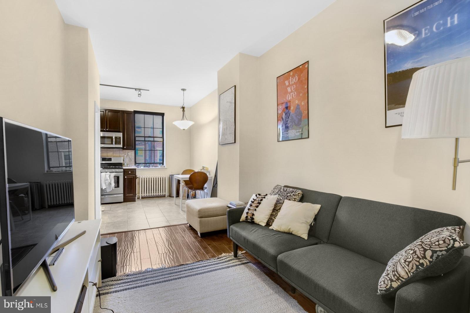 GRADUATE HOSPITAL - Residential Lease