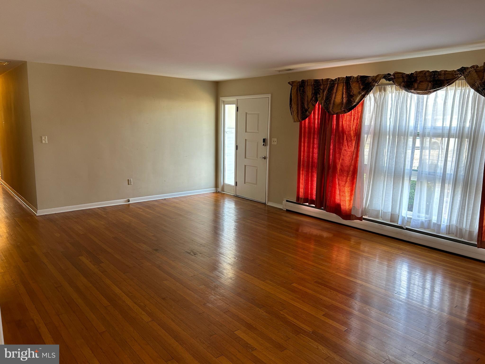 WOODLAND PARK - Residential