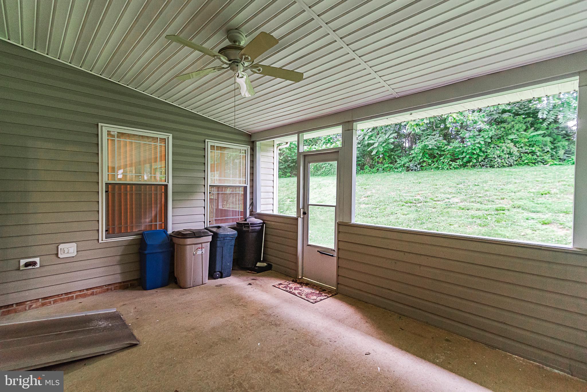 LOCUST HILL - Residential