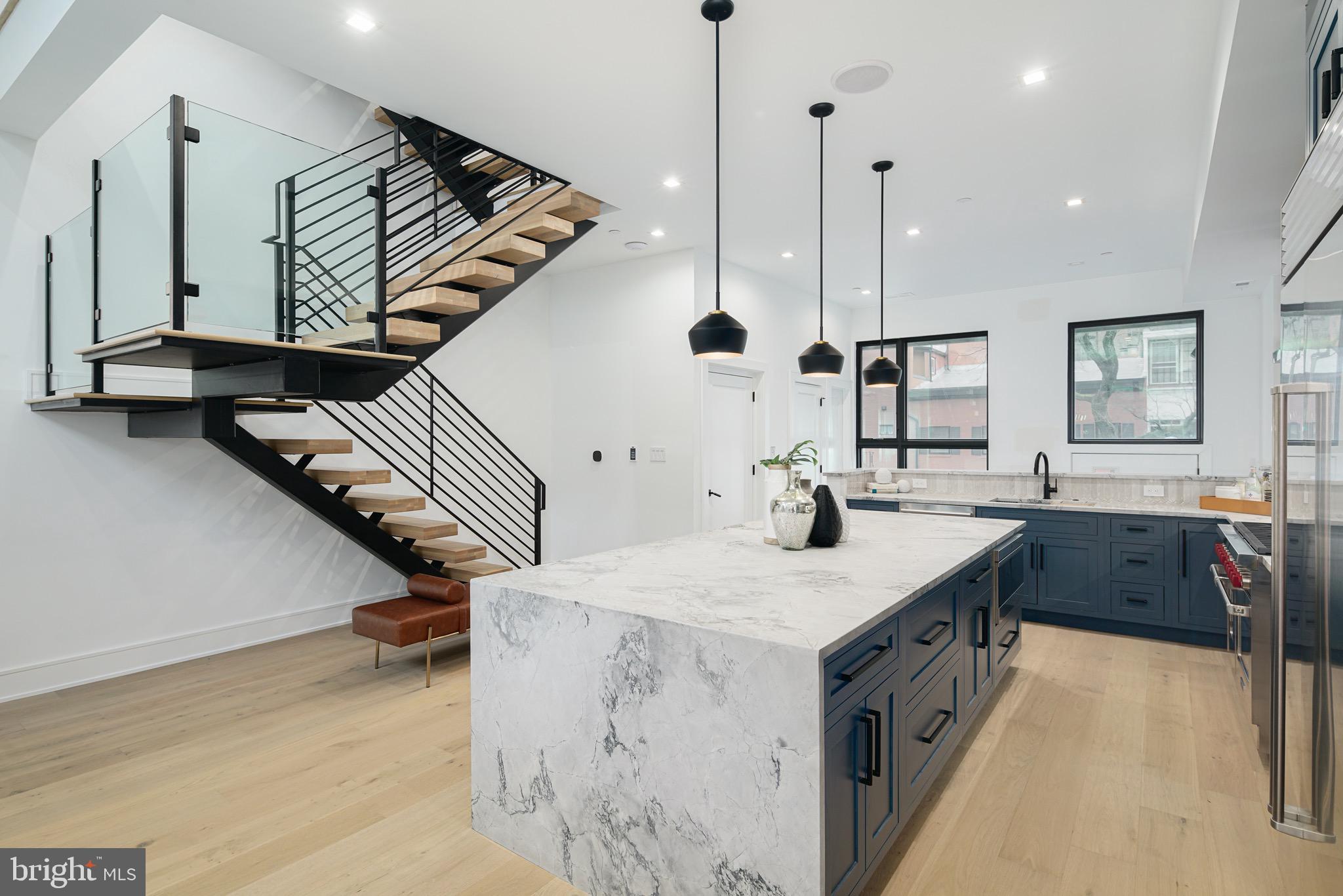 RITTENHOUSE SQUARE - Residential