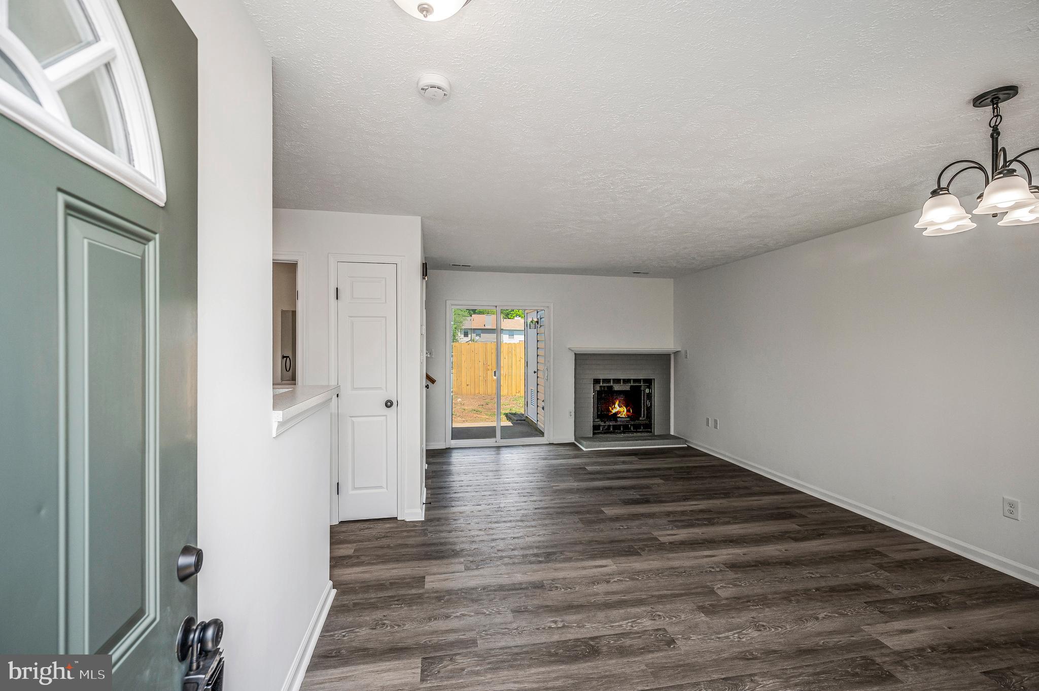 VILLAGES OF SALEM STATION - Residential