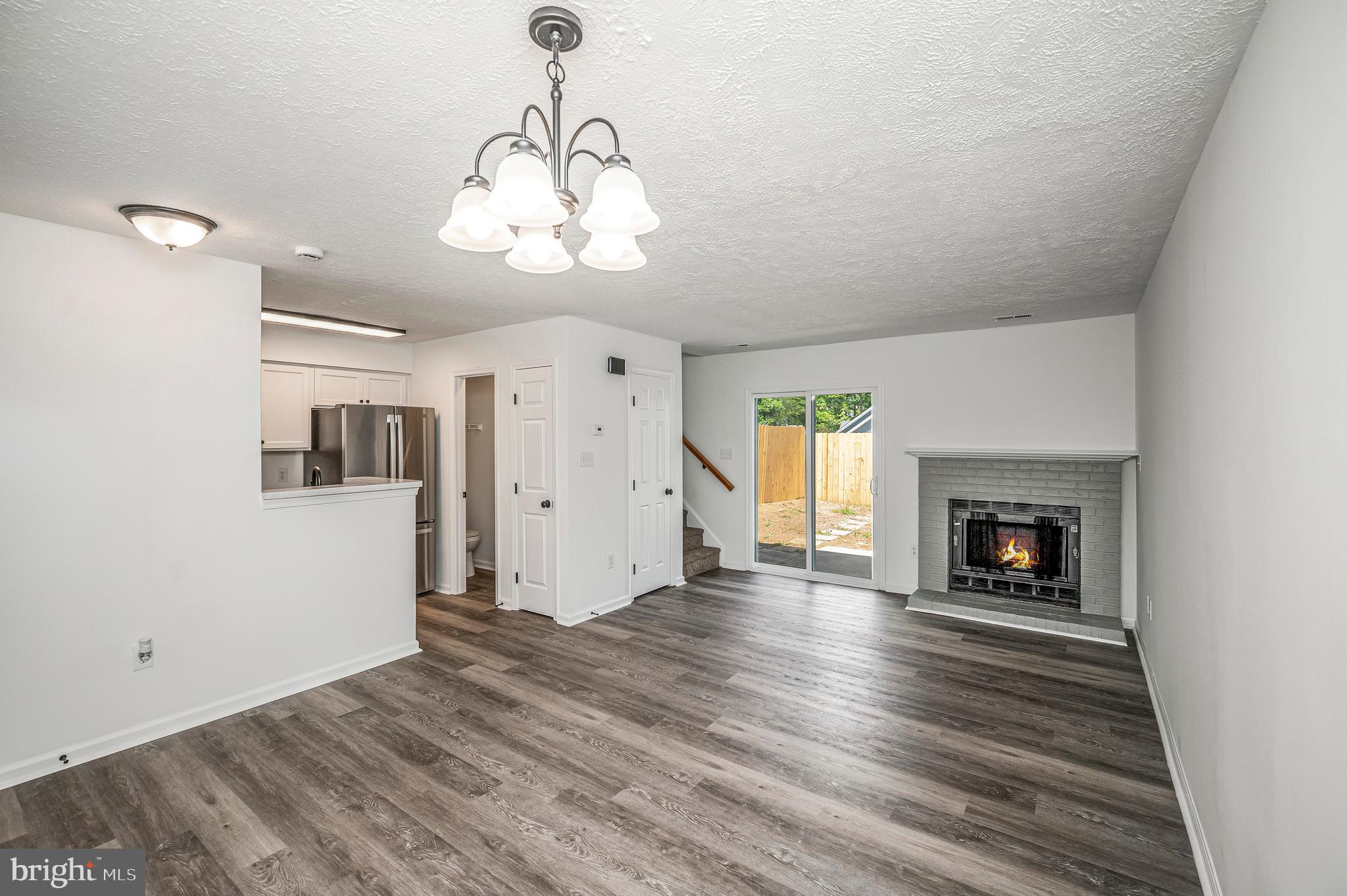 VILLAGES OF SALEM STATION - Residential