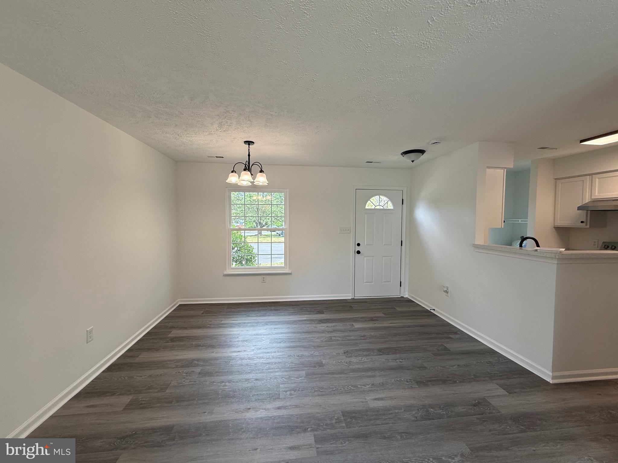 VILLAGES OF SALEM STATION - Residential