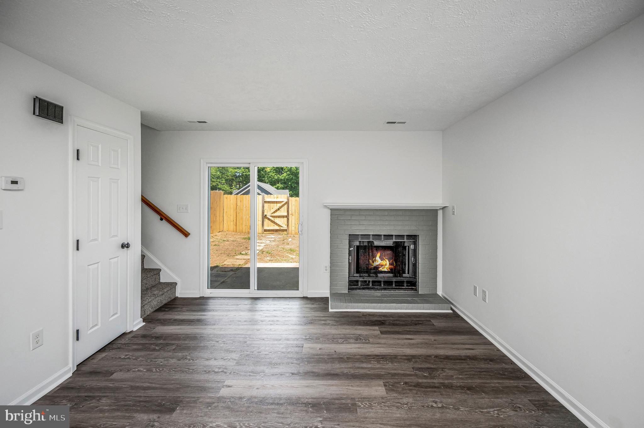 VILLAGES OF SALEM STATION - Residential