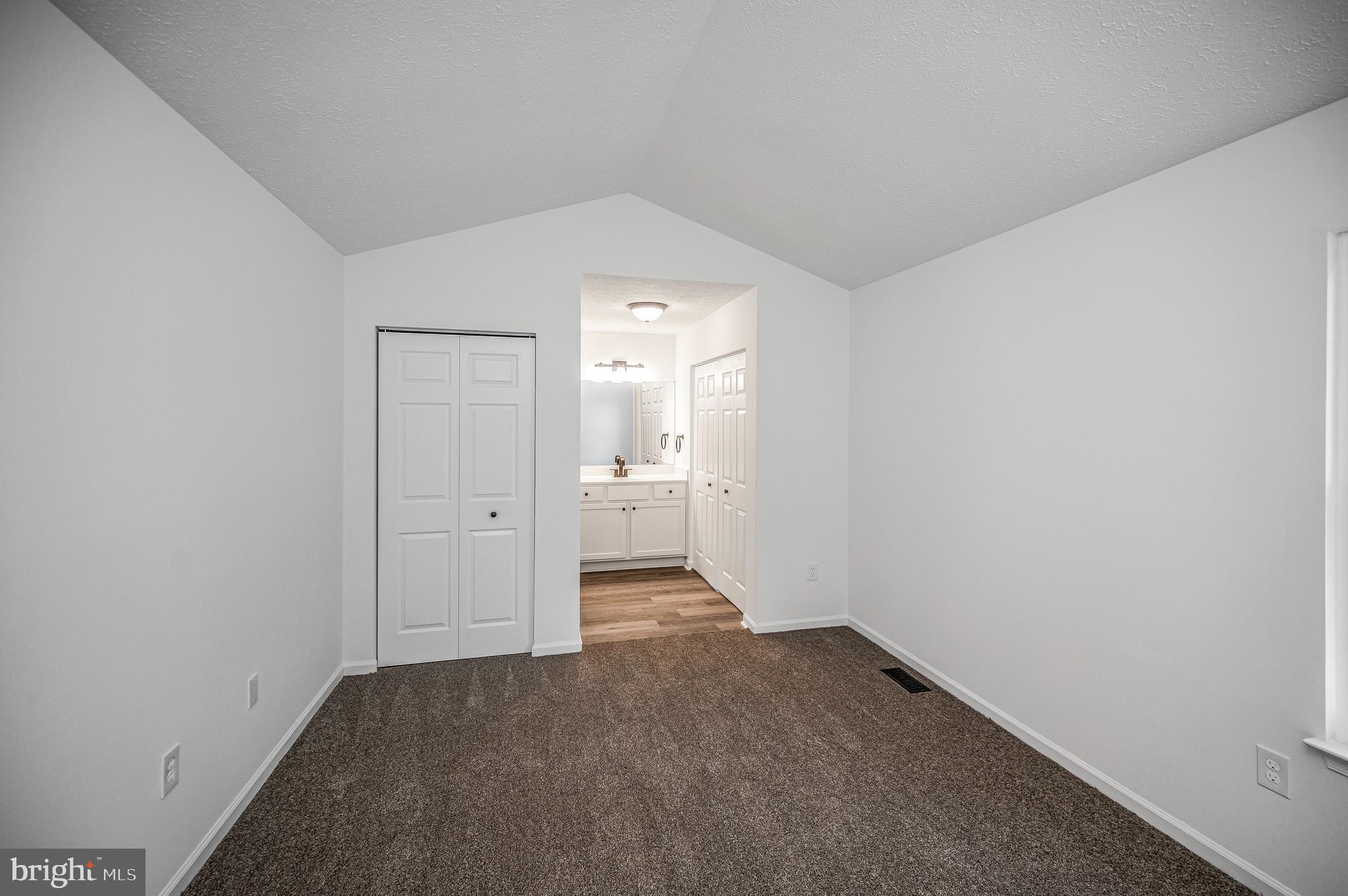VILLAGES OF SALEM STATION - Residential