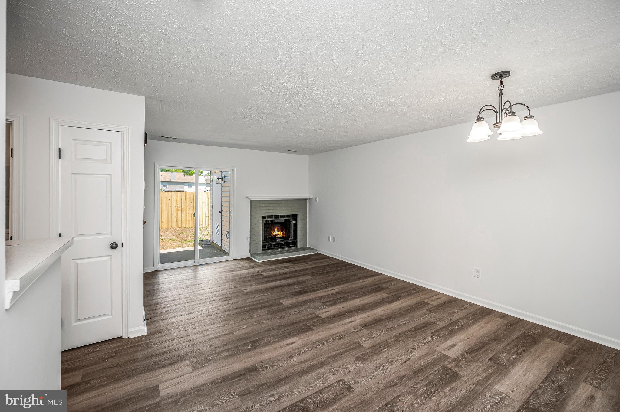 VILLAGES OF SALEM STATION - Residential