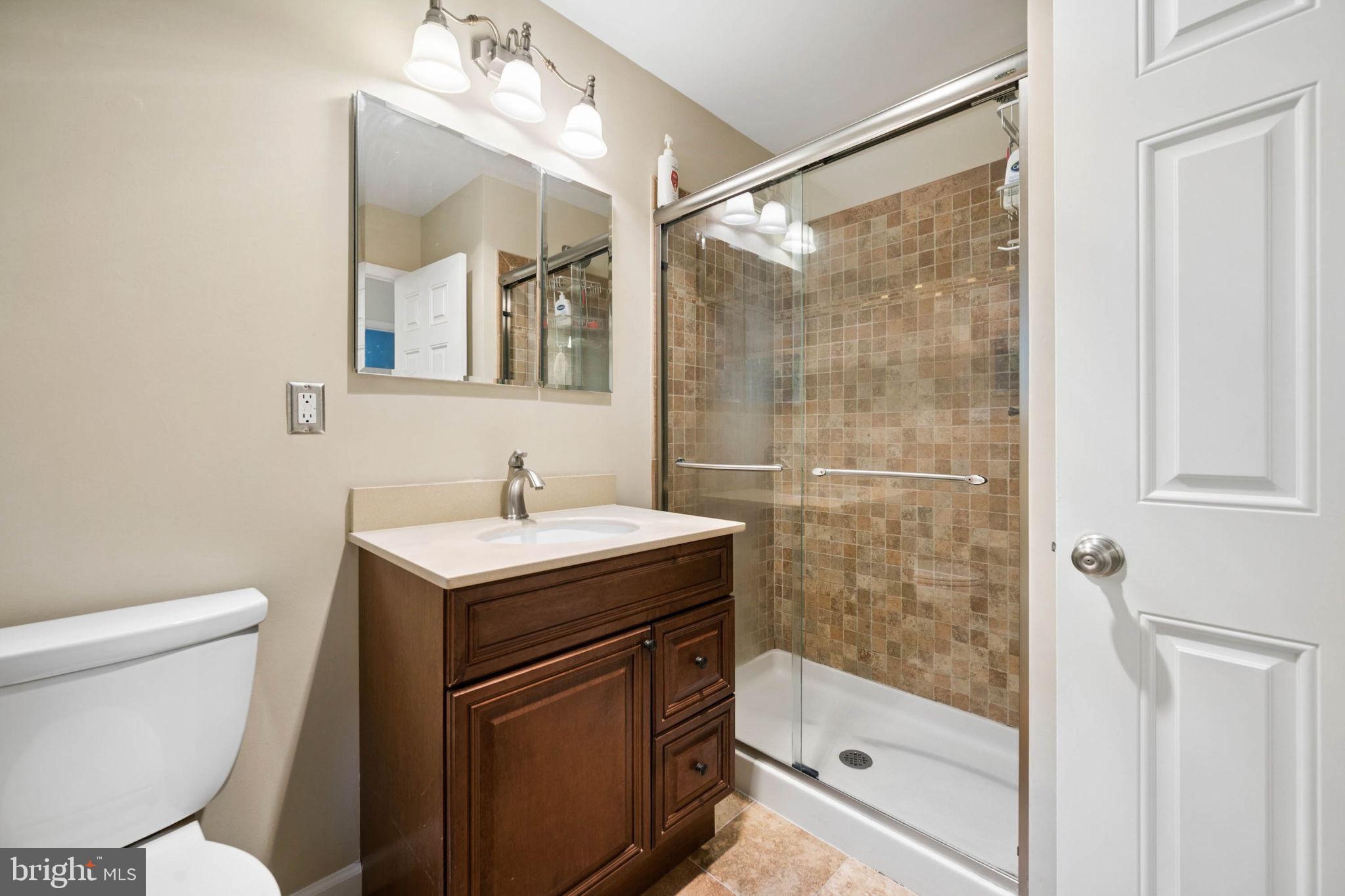 GWYNN ACRES - Residential