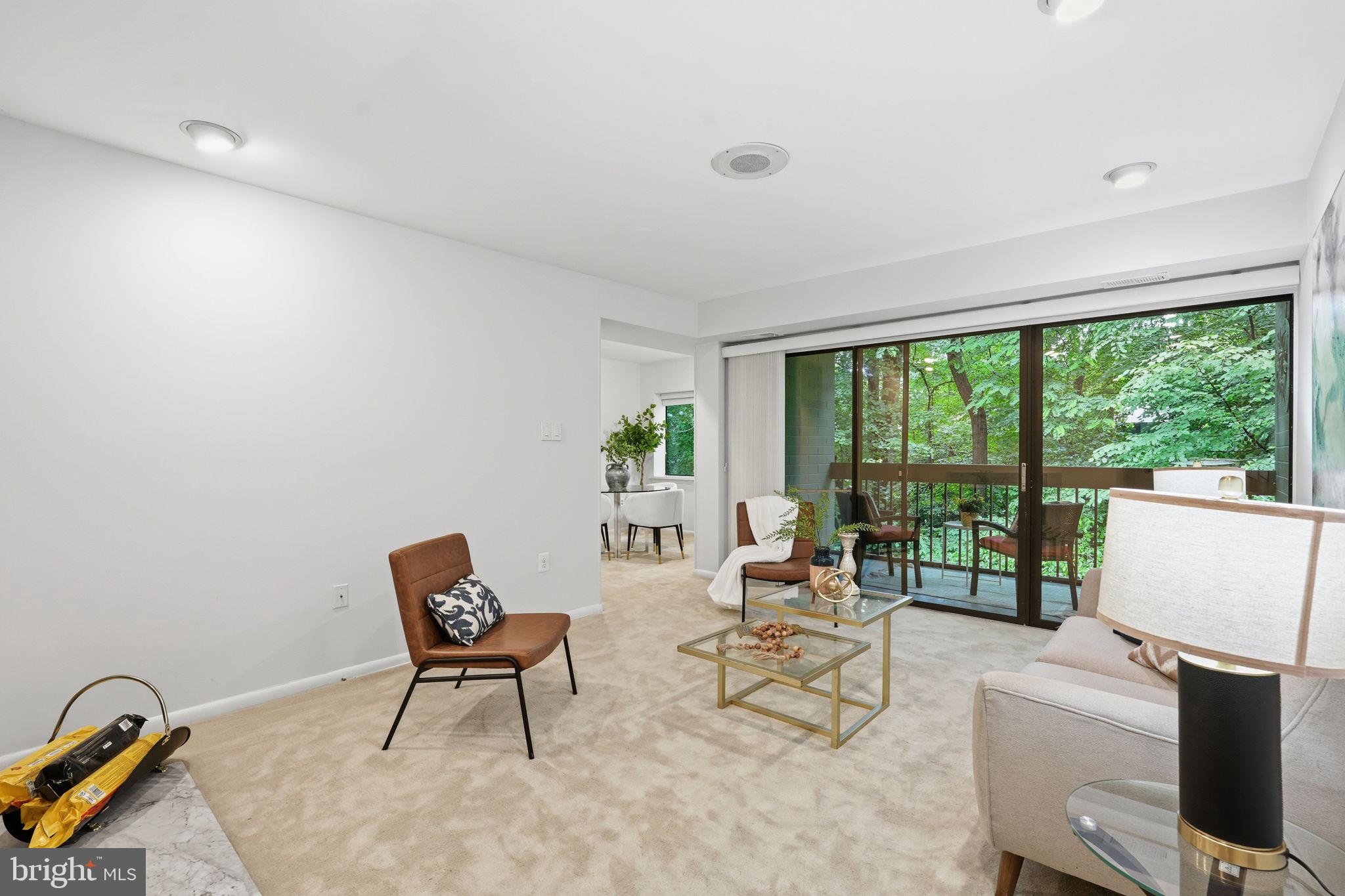 BRISTOL HOUSE - Residential