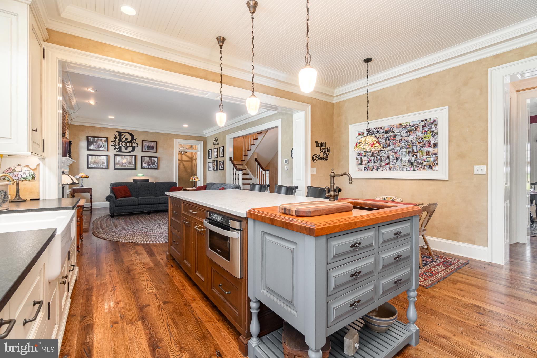 ELIZABETH TWP - Residential