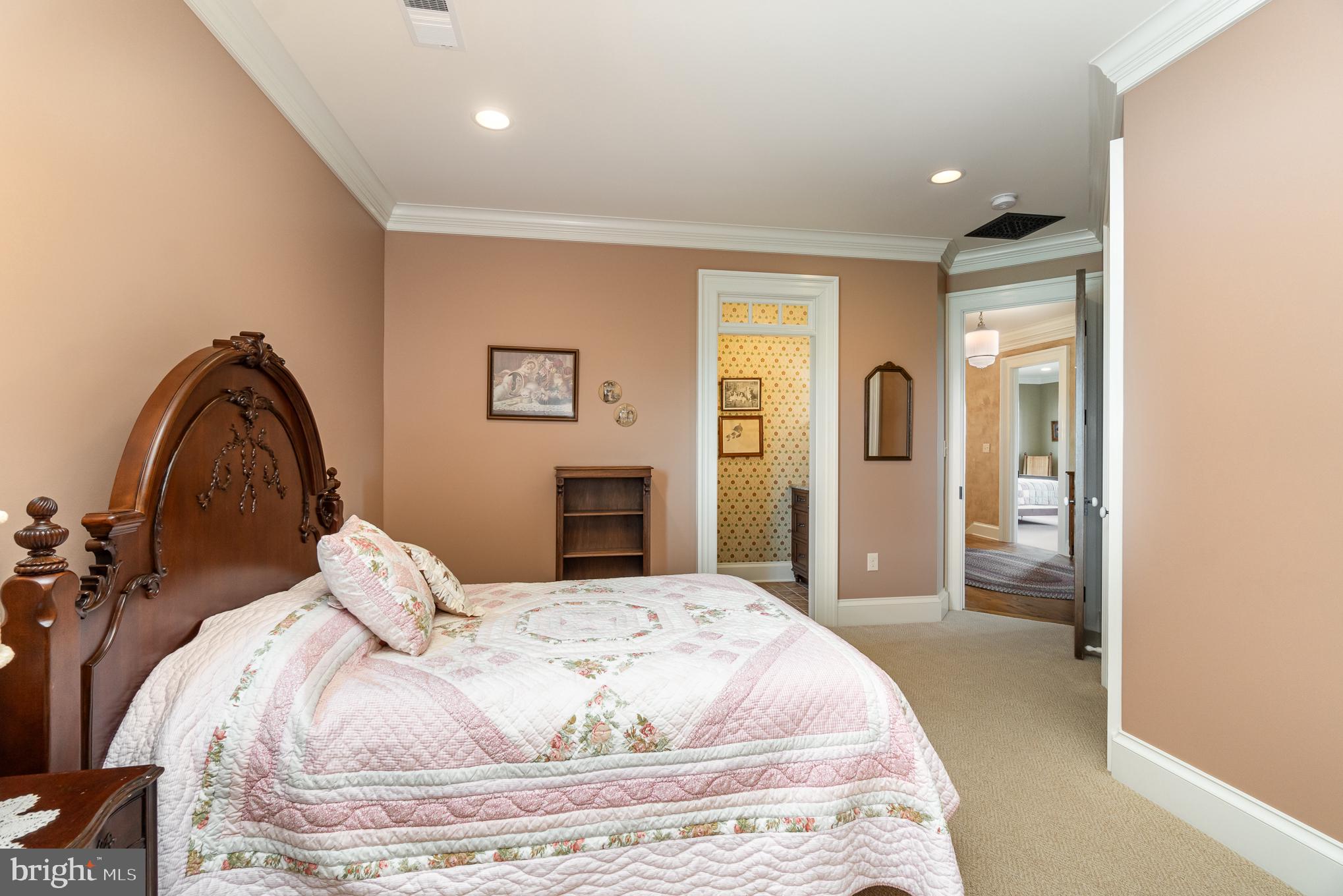 ELIZABETH TWP - Residential