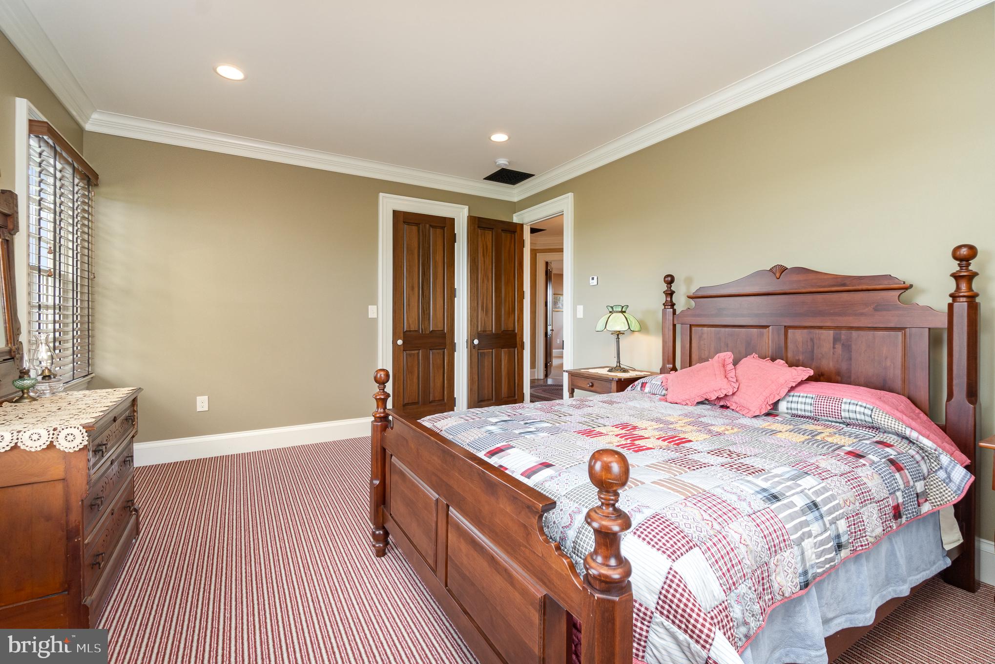 ELIZABETH TWP - Residential