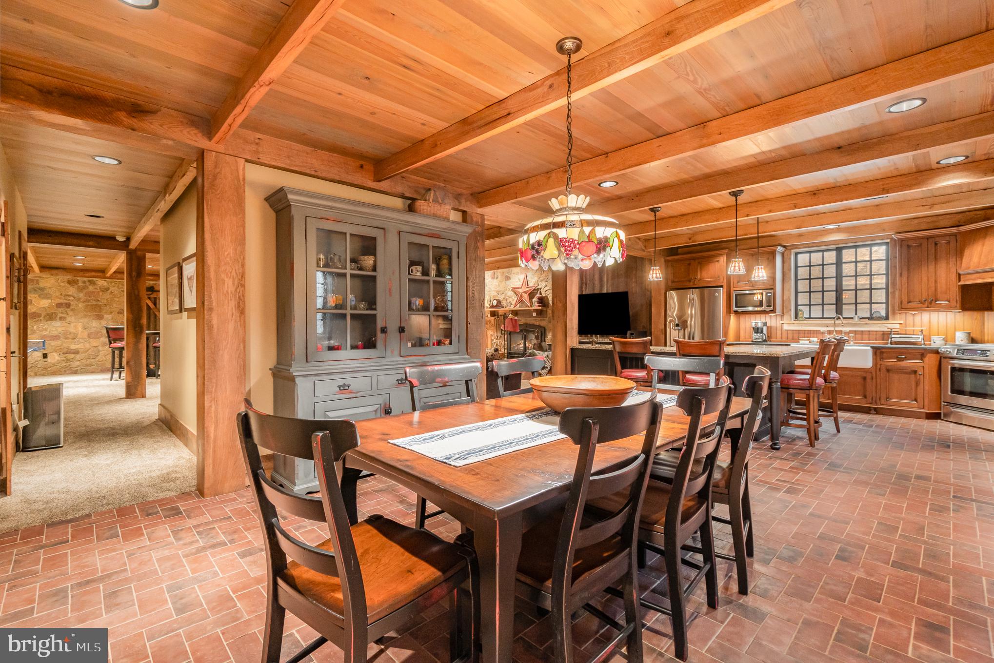 ELIZABETH TWP - Residential