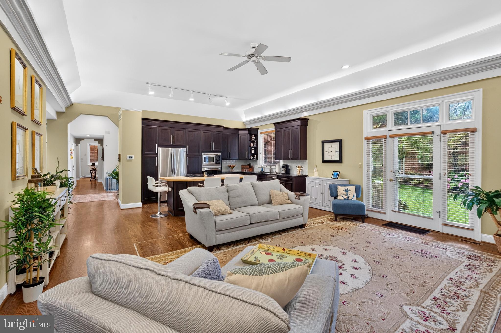 VALLEY GATE - Residential