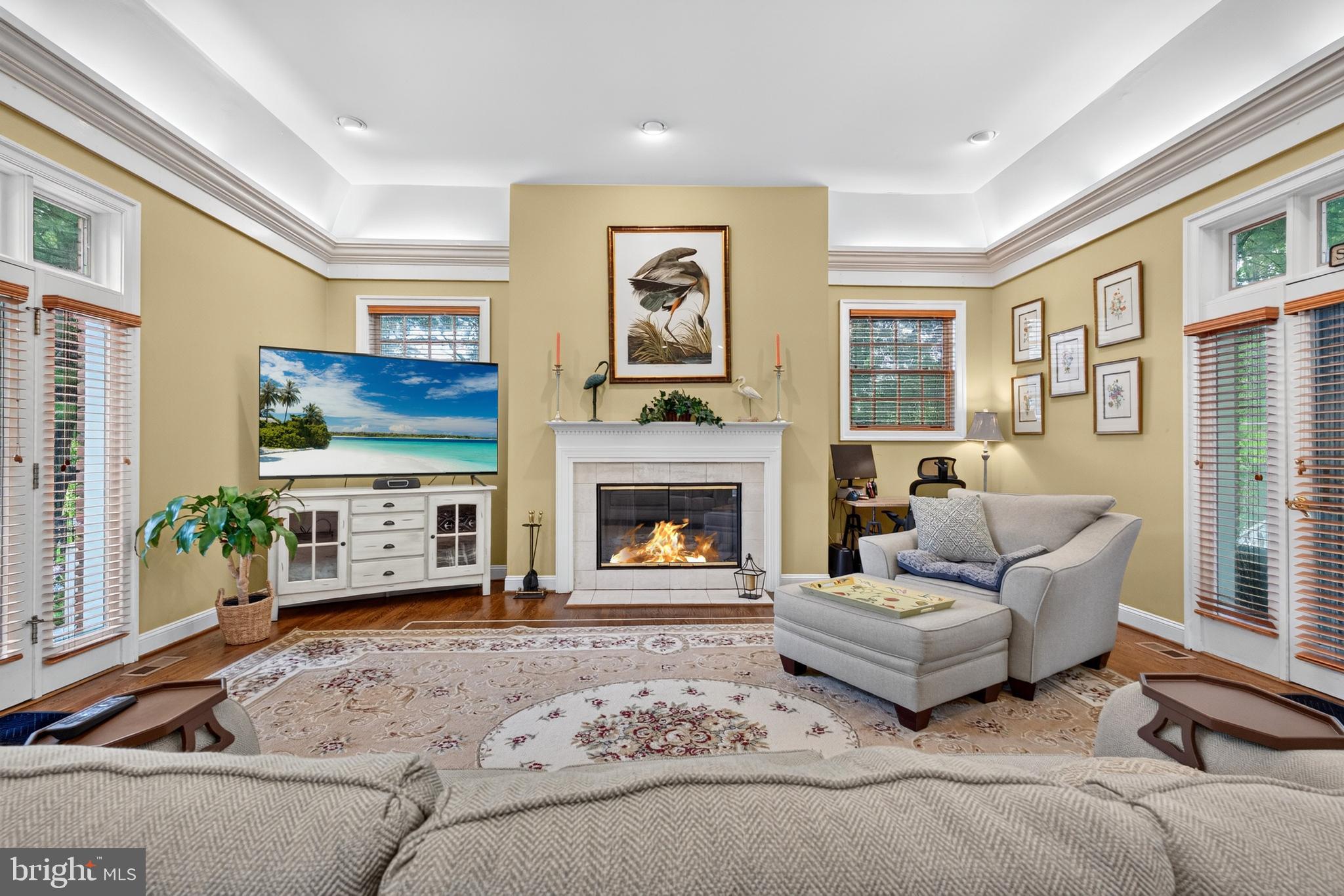 VALLEY GATE - Residential