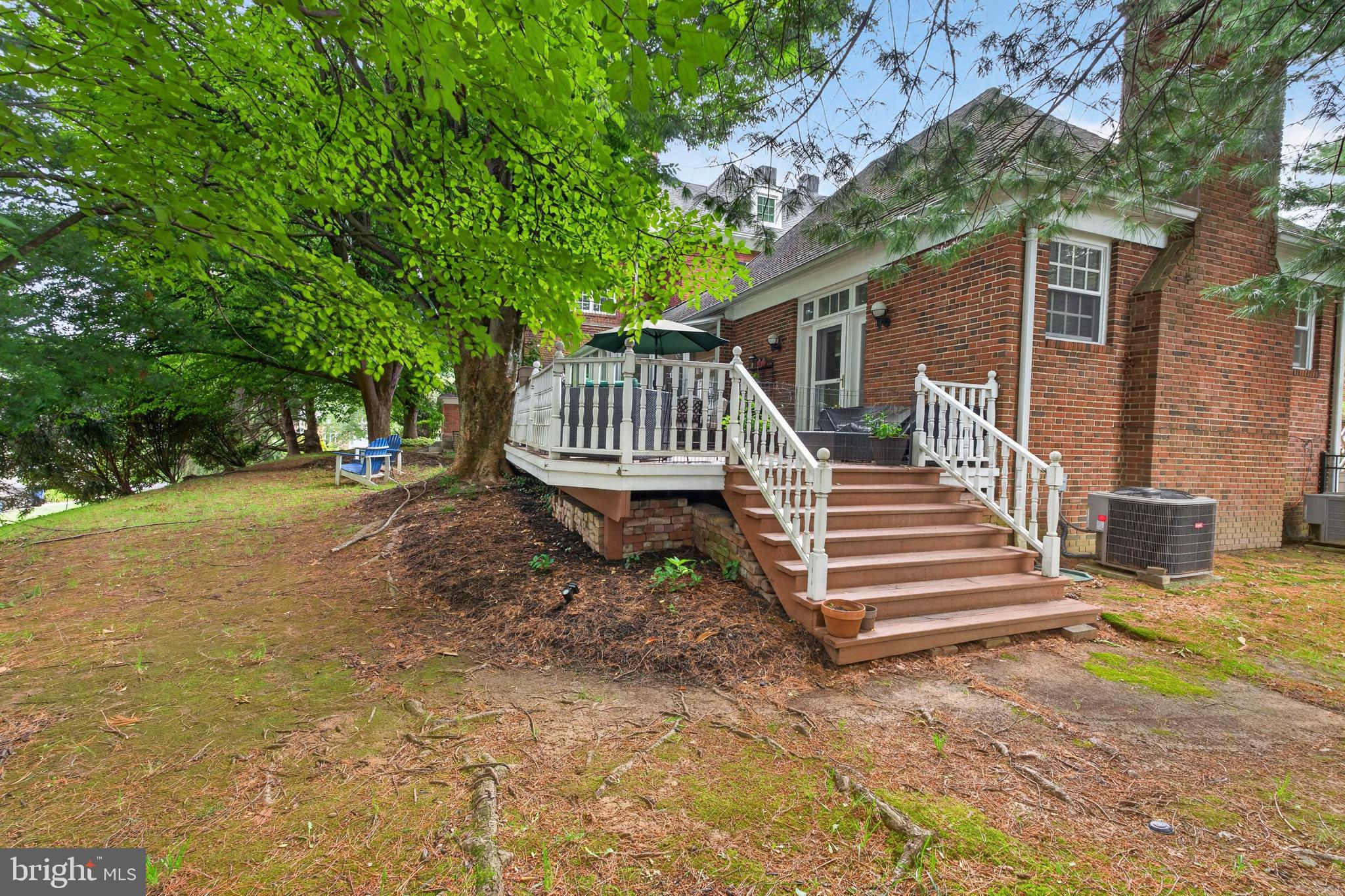 VALLEY GATE - Residential