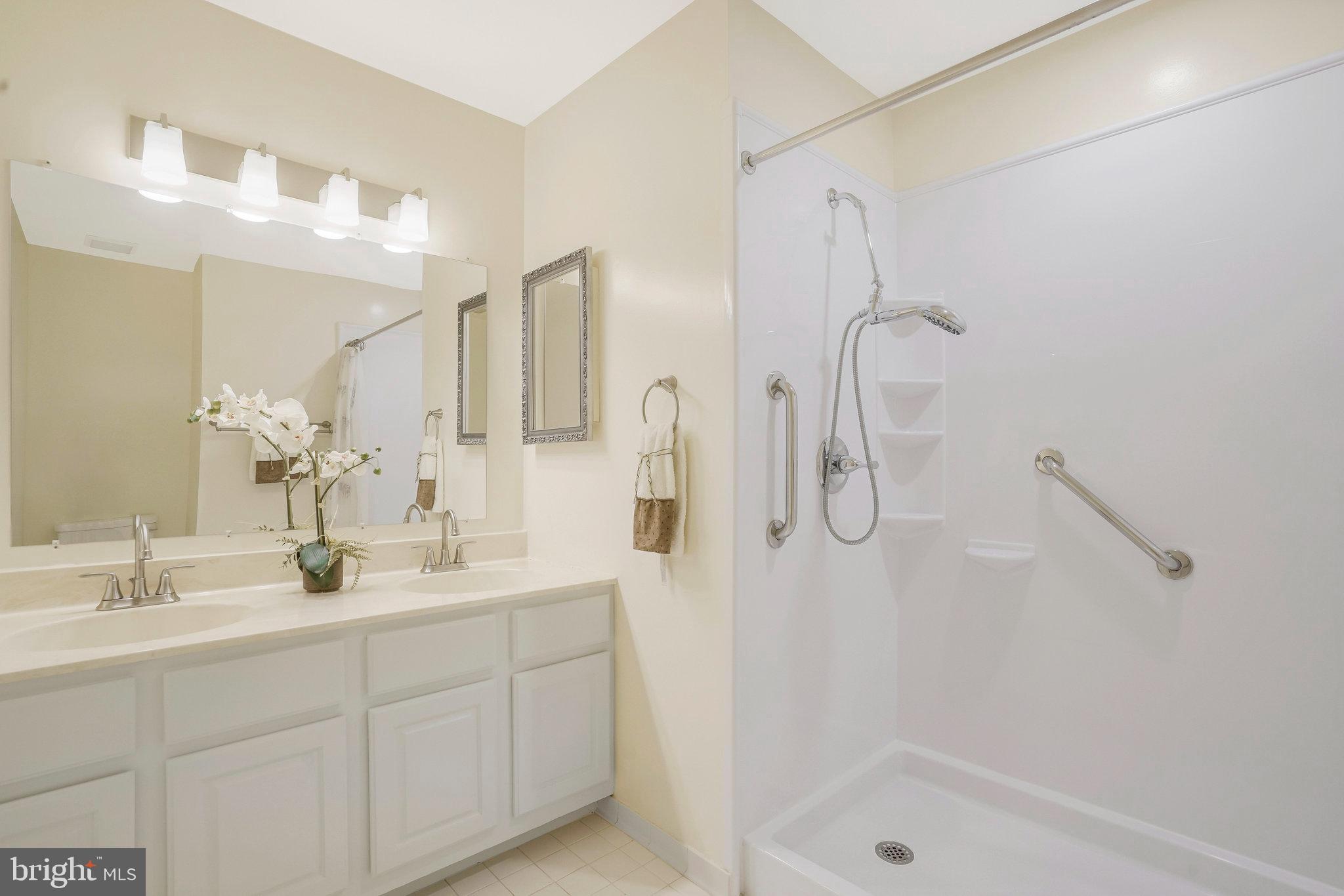 ASHLEY ESTATES - Residential