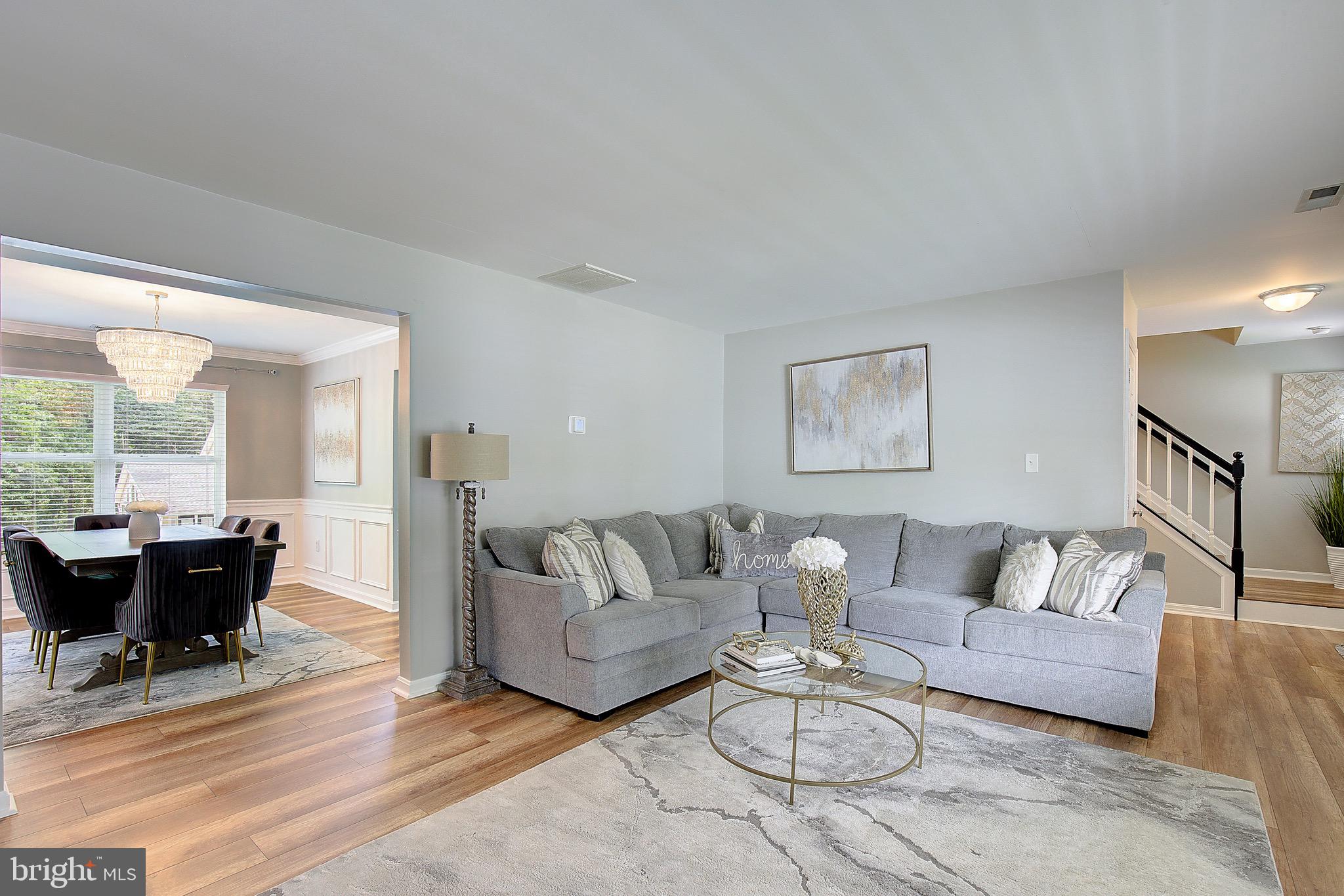 SYMPHONY WOODS - Residential