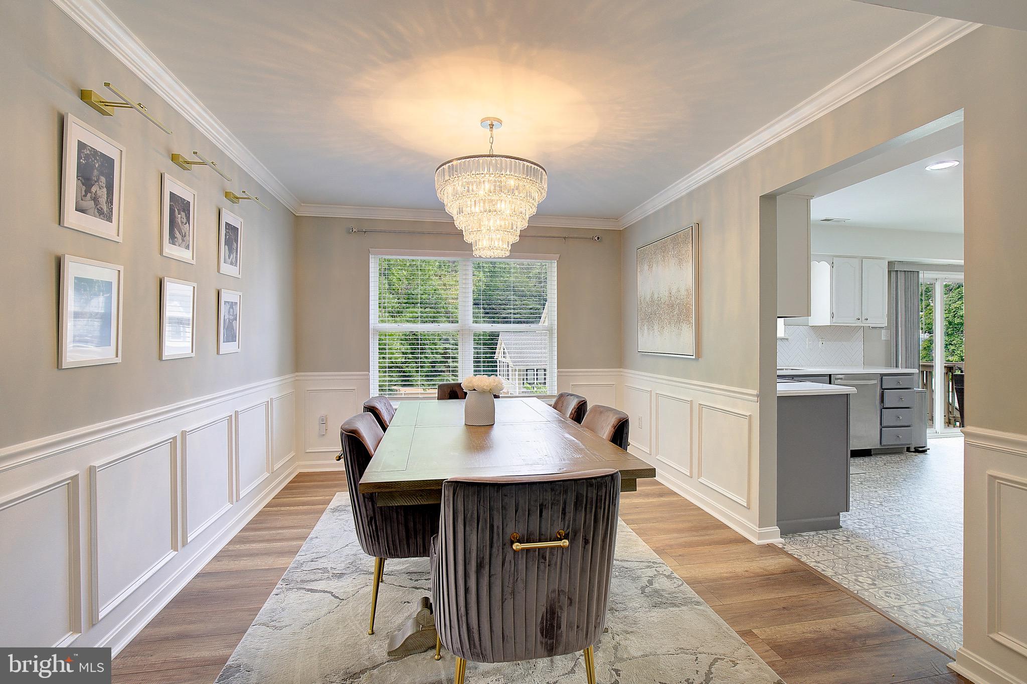 SYMPHONY WOODS - Residential