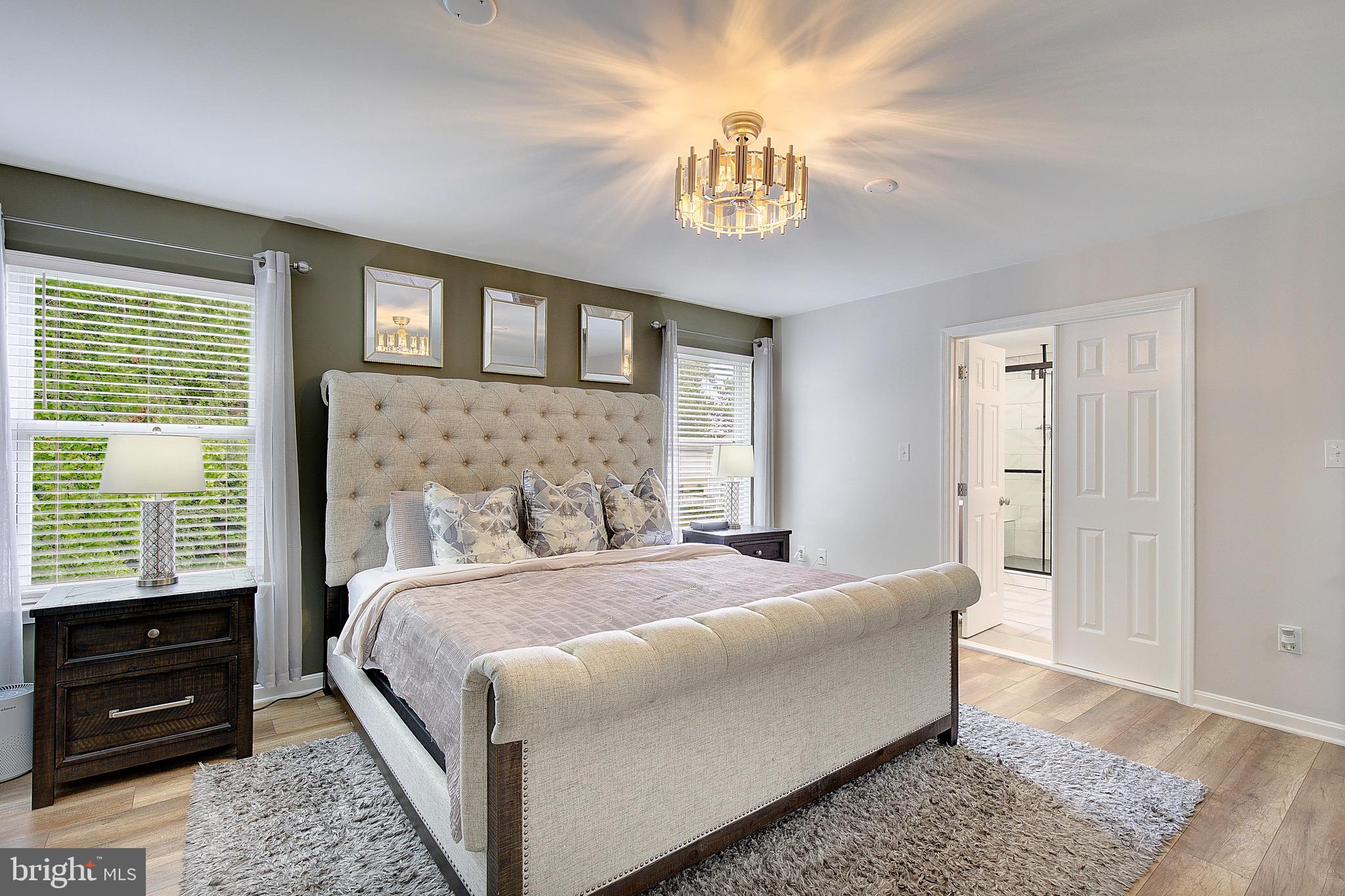 SYMPHONY WOODS - Residential