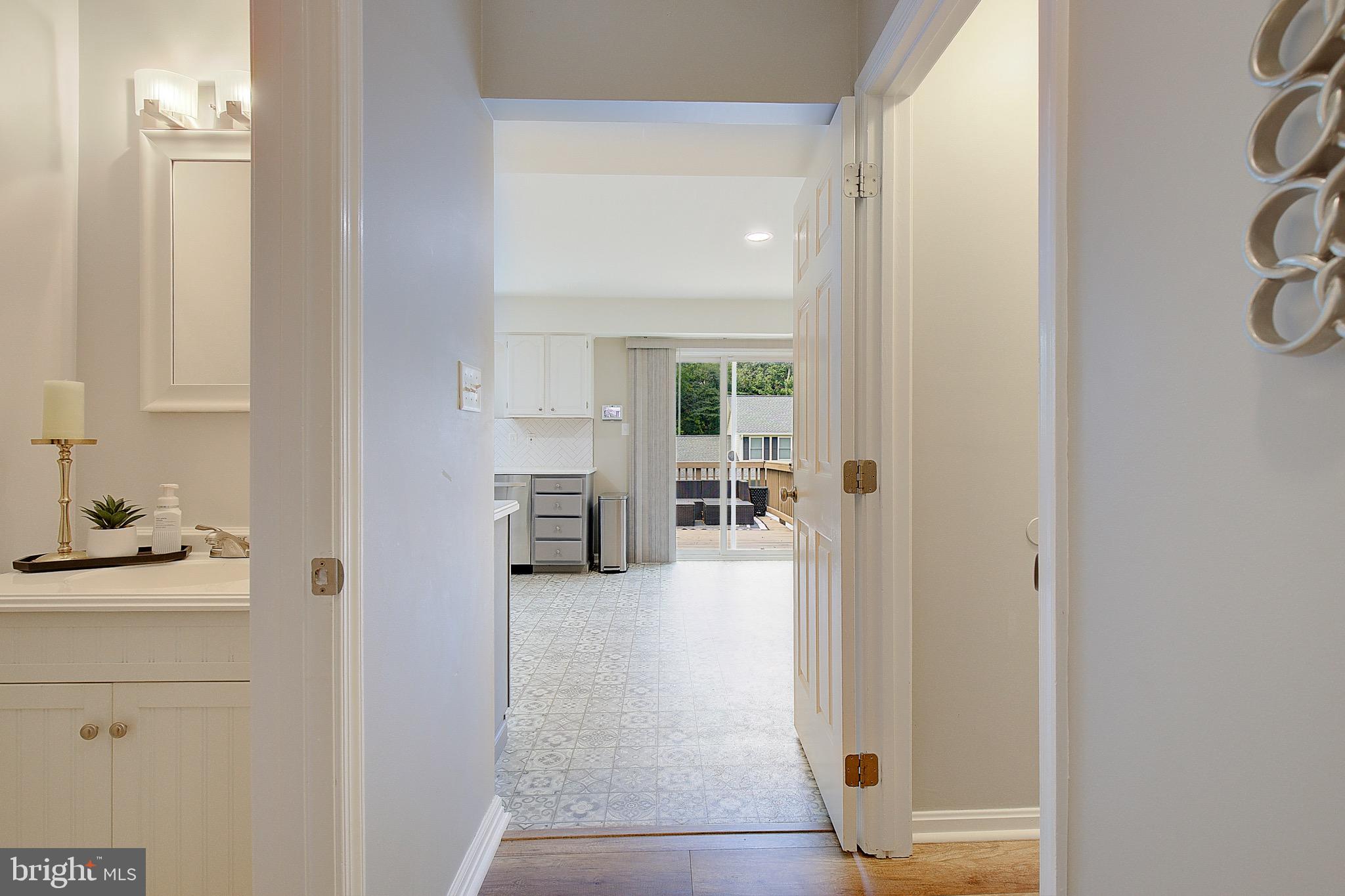 SYMPHONY WOODS - Residential