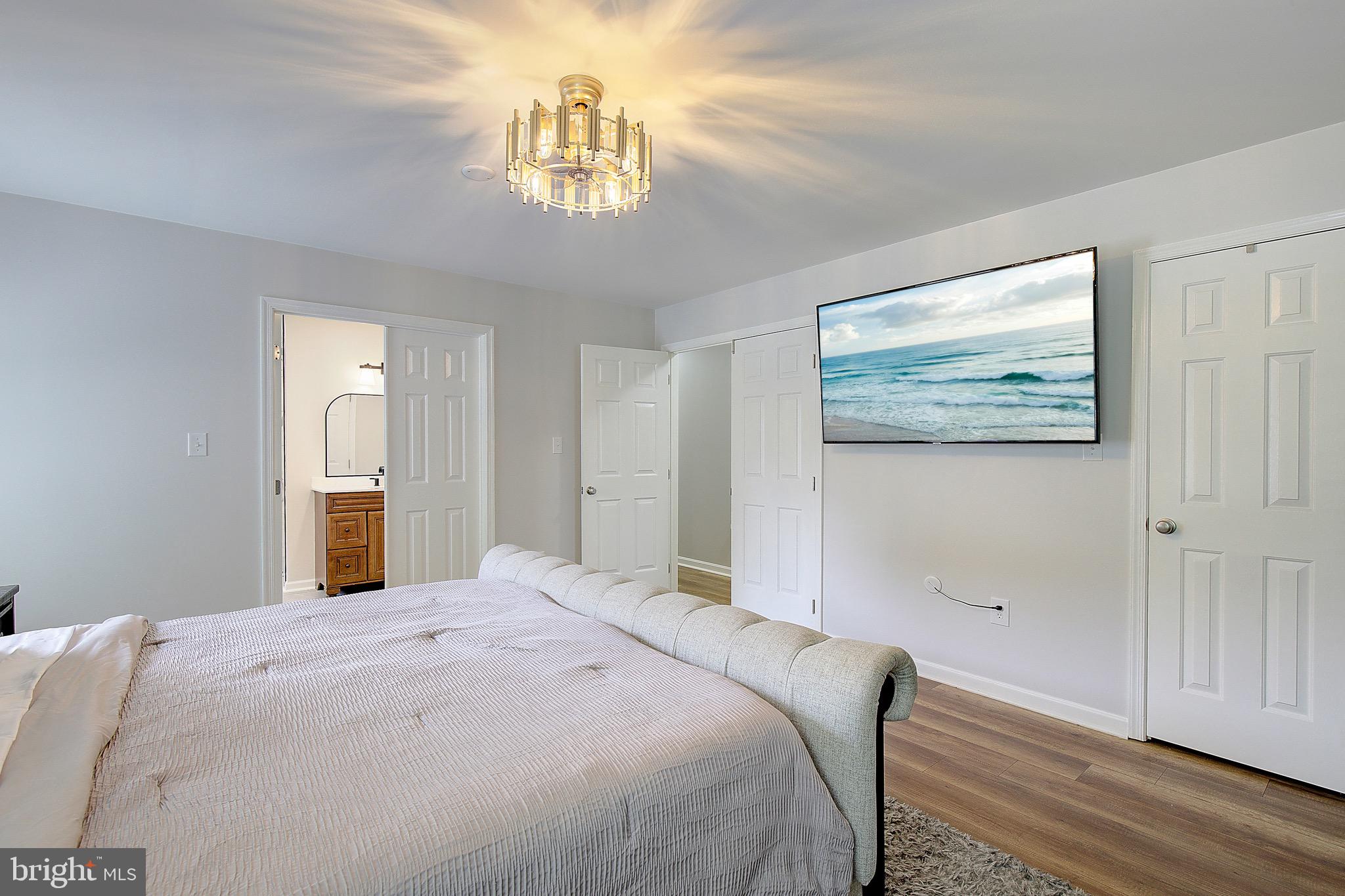 SYMPHONY WOODS - Residential