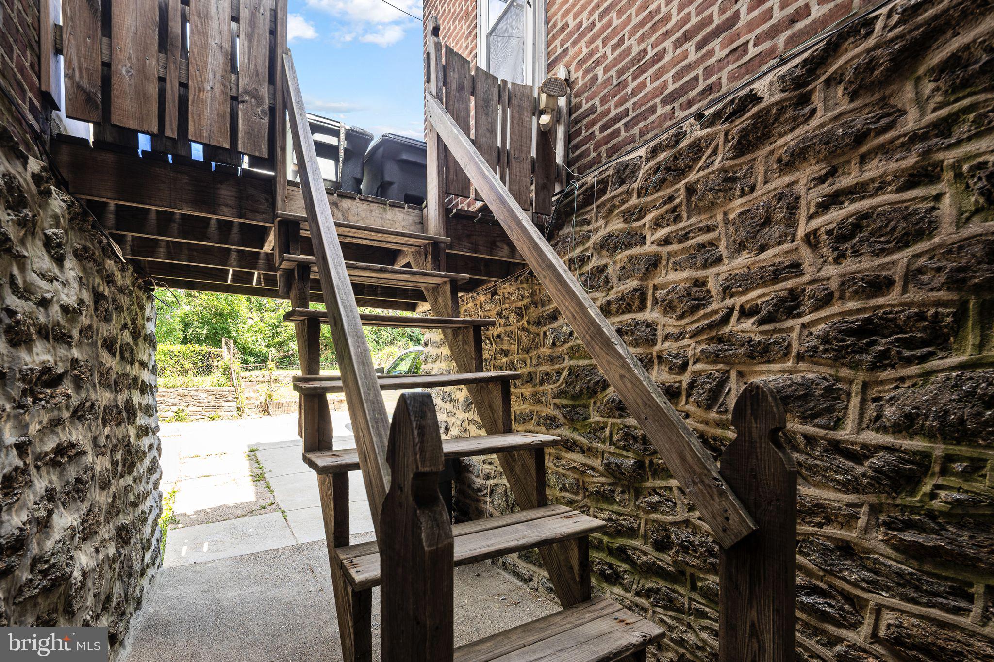 GERMANTOWN - Residential