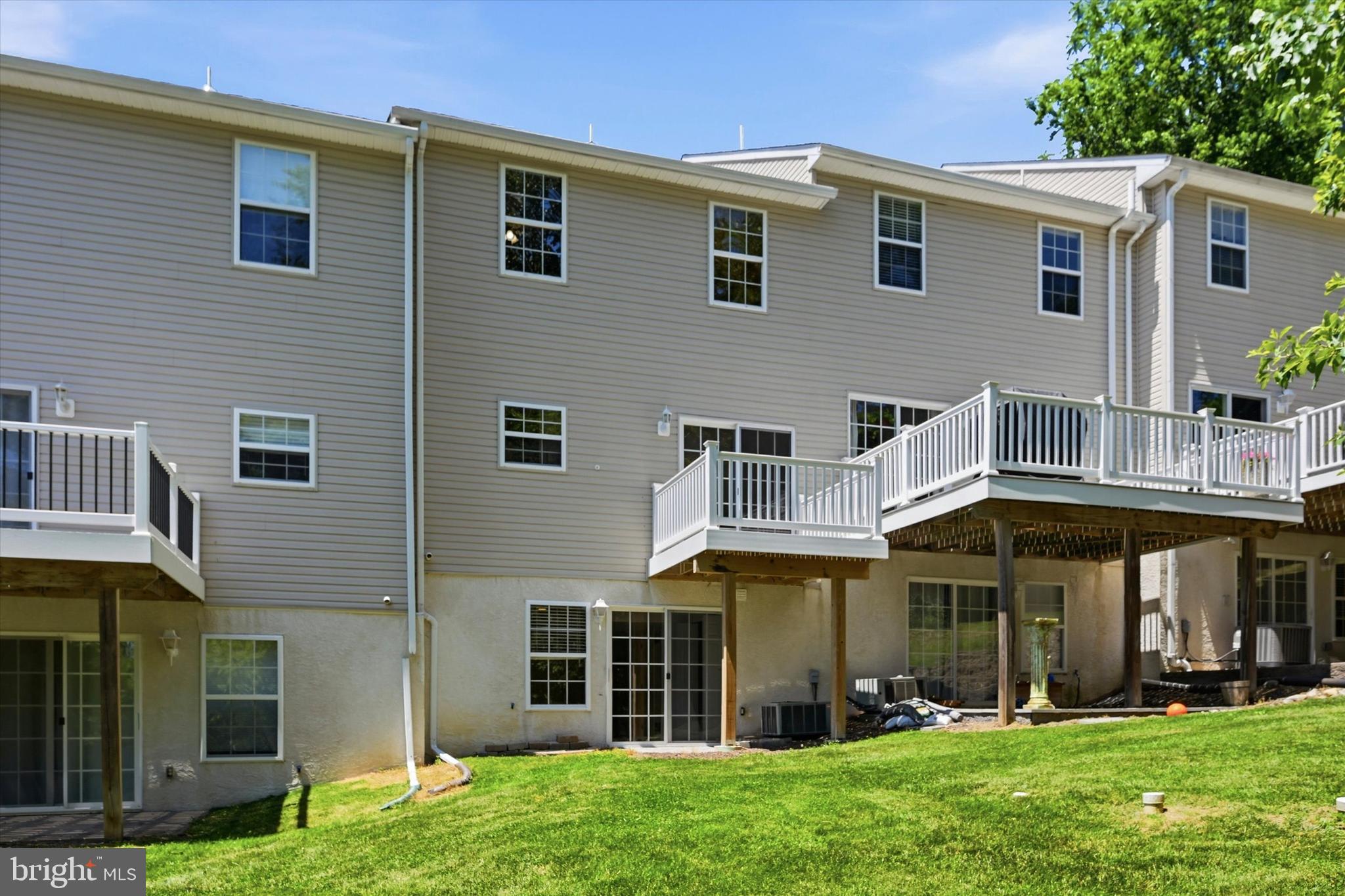 SPRING VALLEY ESTATE - Residential