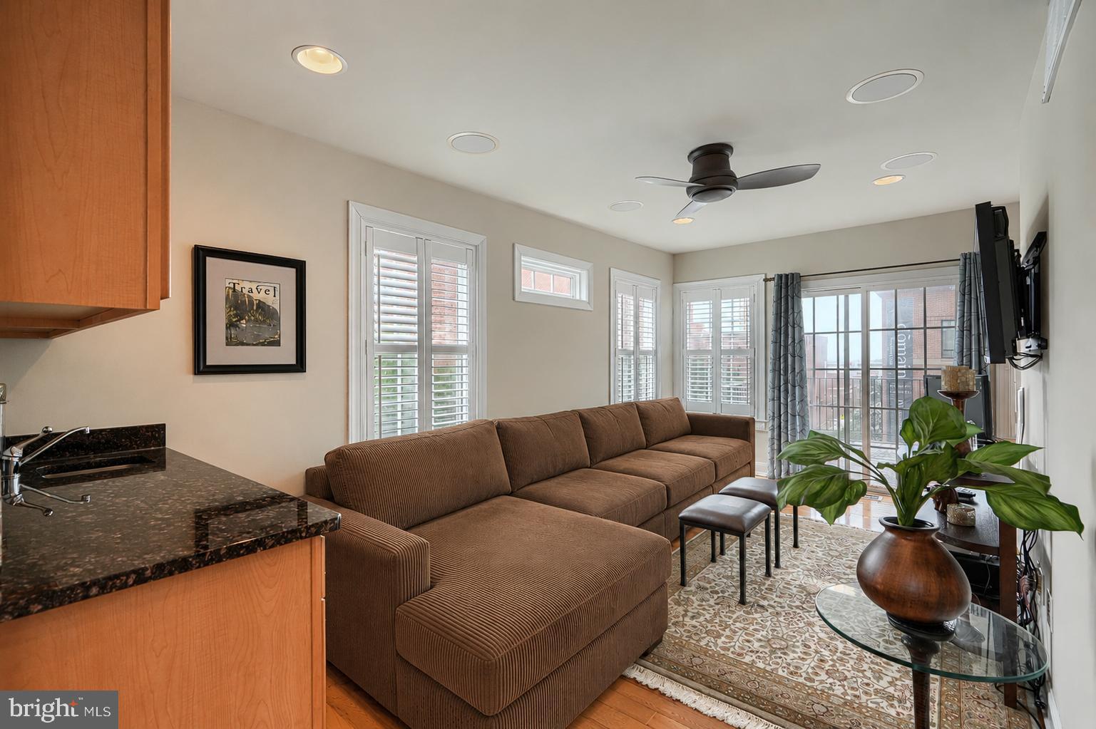 CANTON - Residential