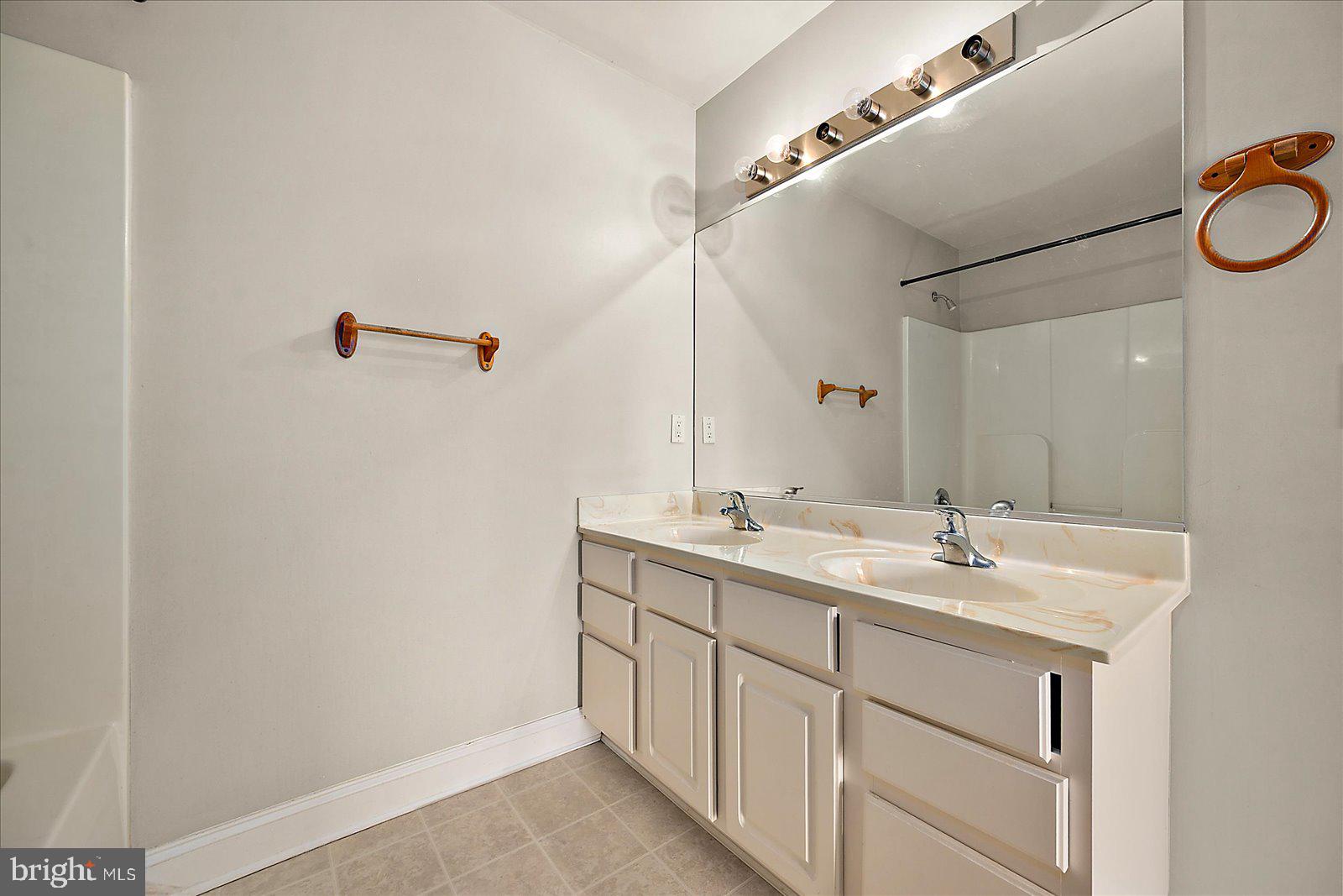 HERITAGE - Residential