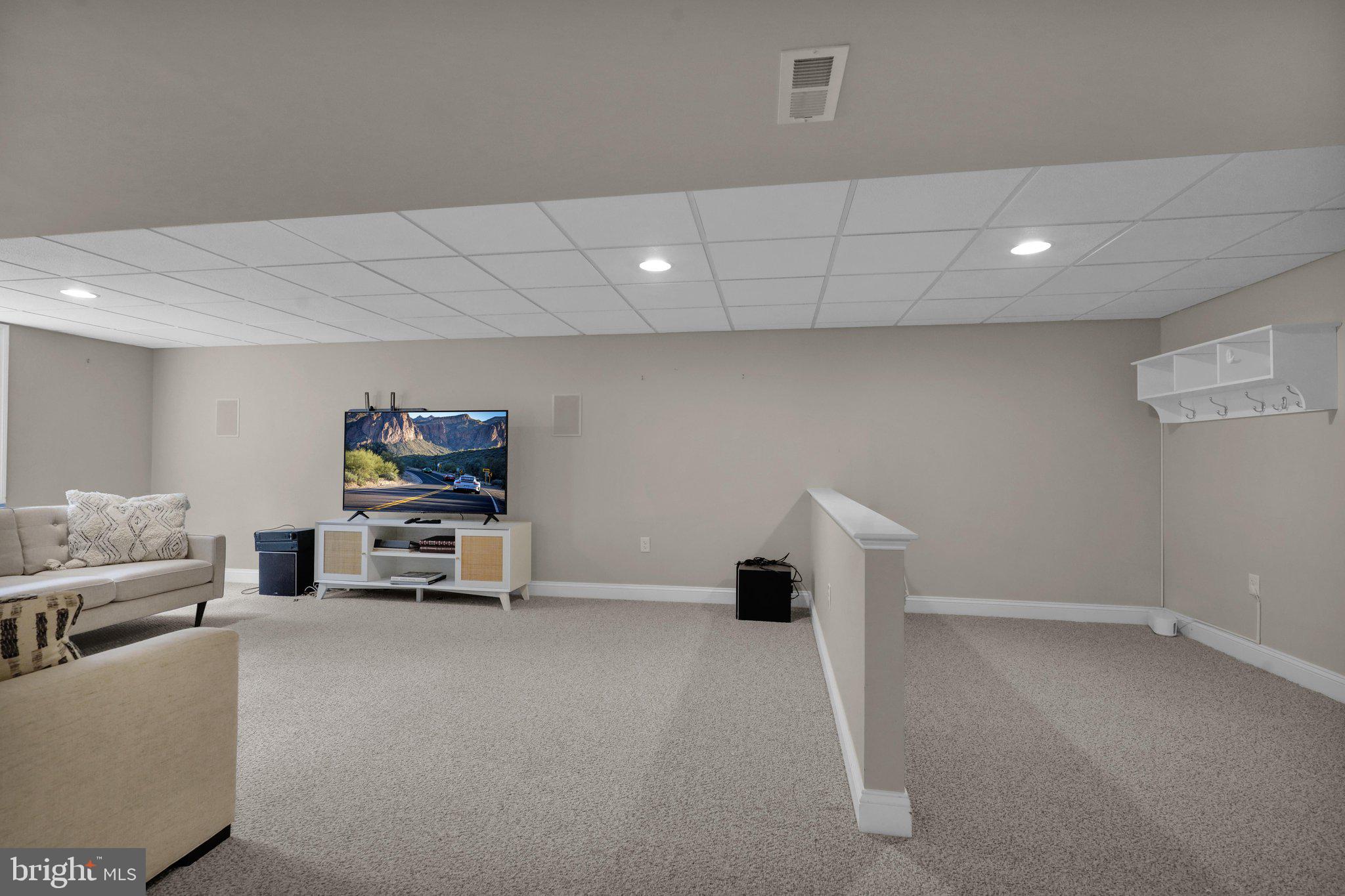PENNS CROSSING - Residential