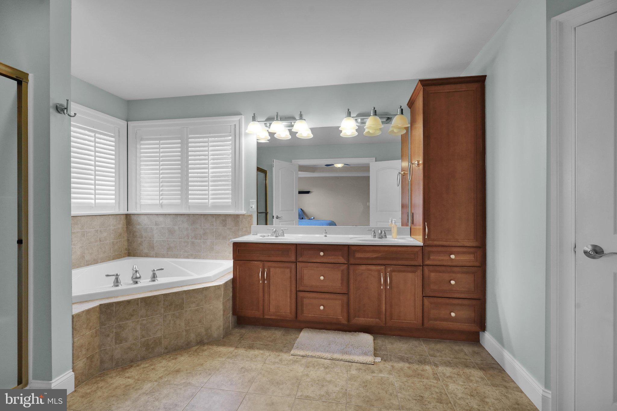 PENNS CROSSING - Residential